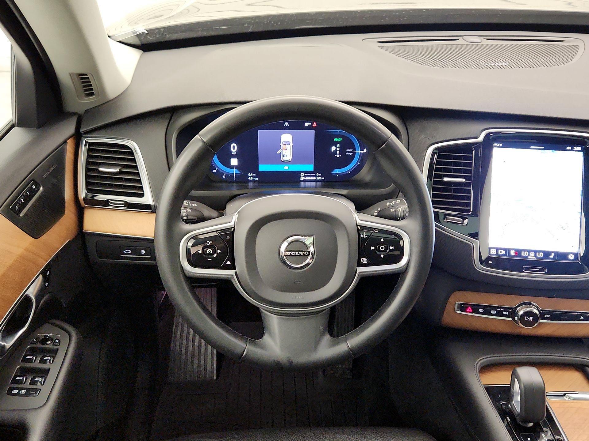 Thumbnail: 2023 Volvo XC90 - 10