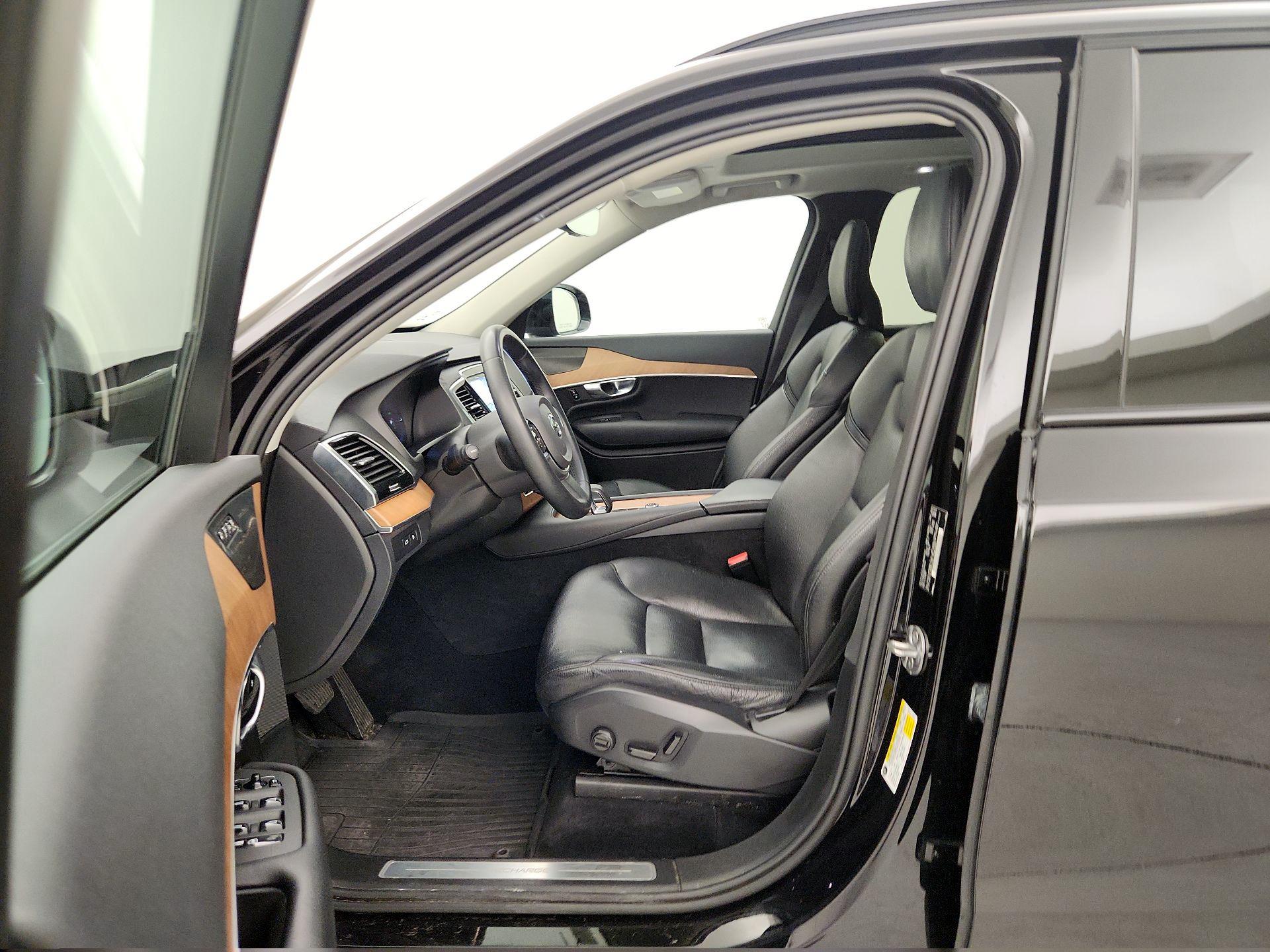 Thumbnail: 2023 Volvo XC90 - 11