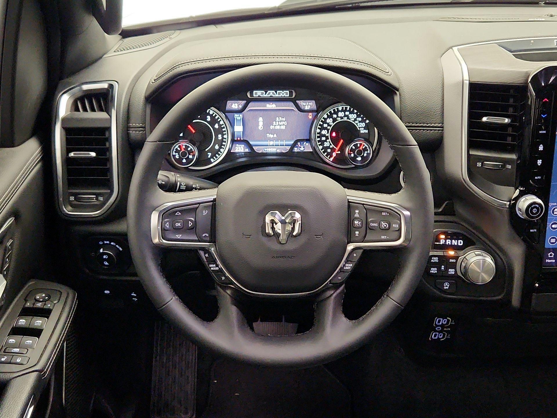 Thumbnail: 2025 RAM 1500 - 10