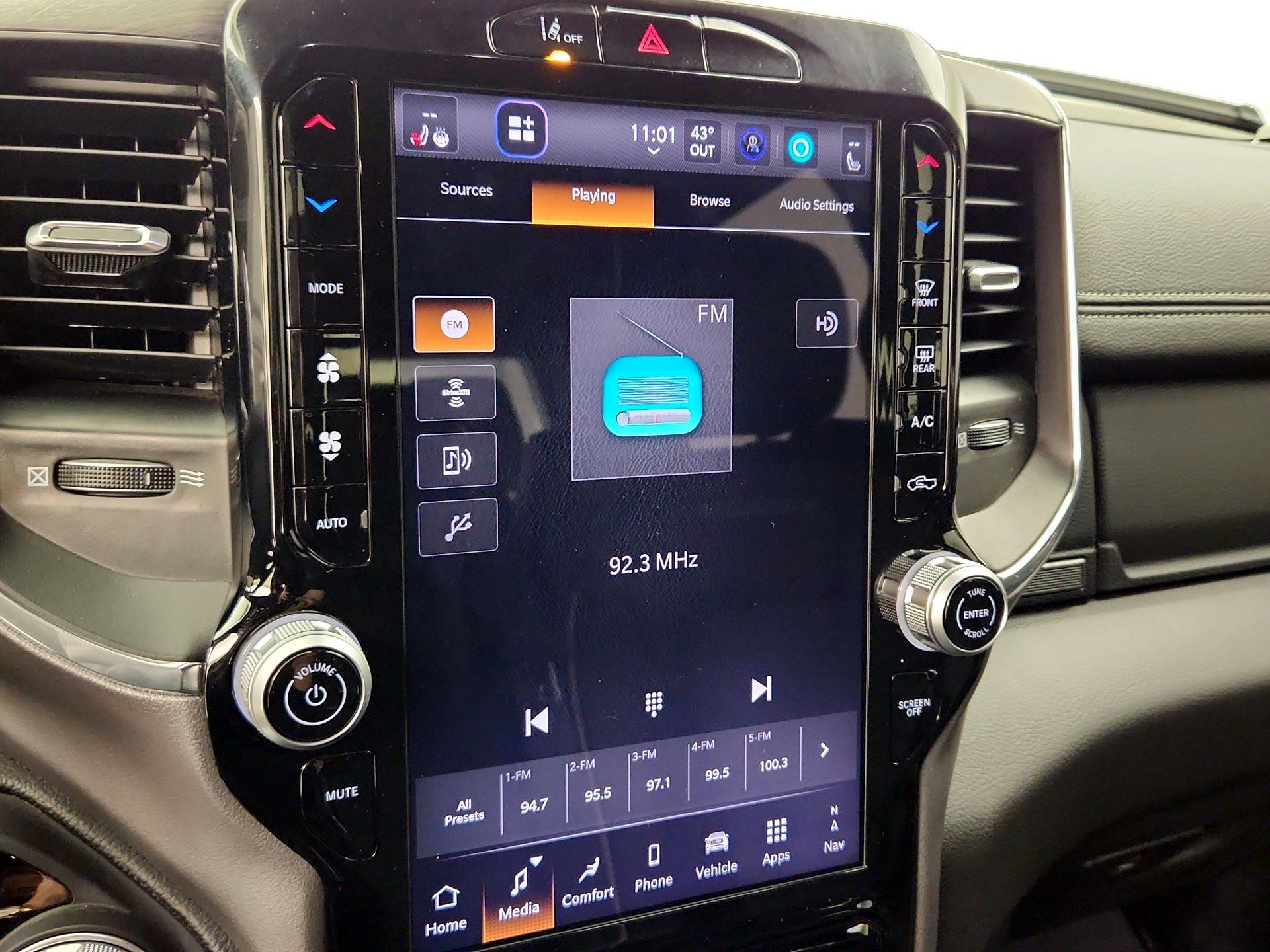 Thumbnail: 2025 RAM 1500 - 16