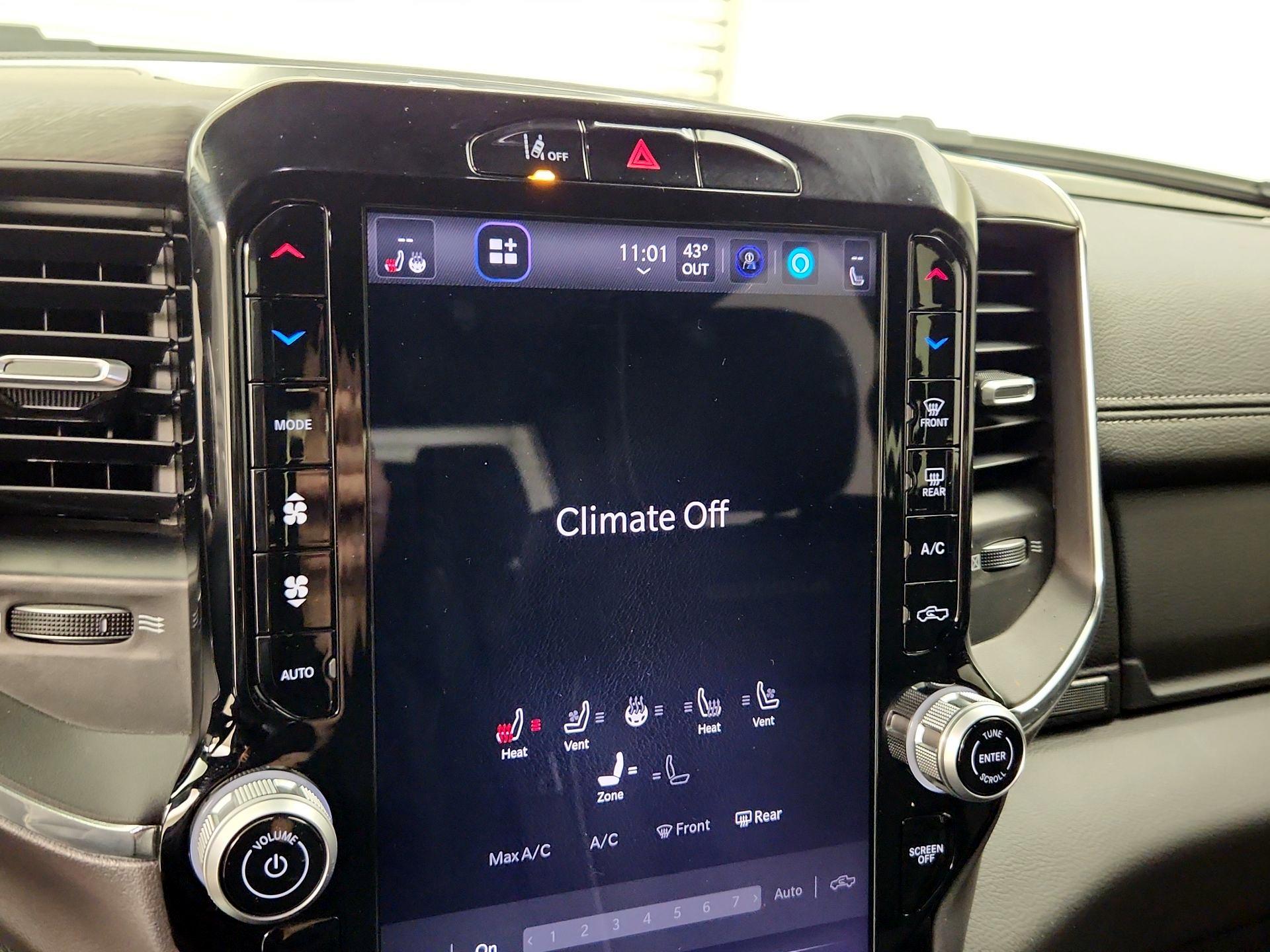 Thumbnail: 2025 RAM 1500 - 17