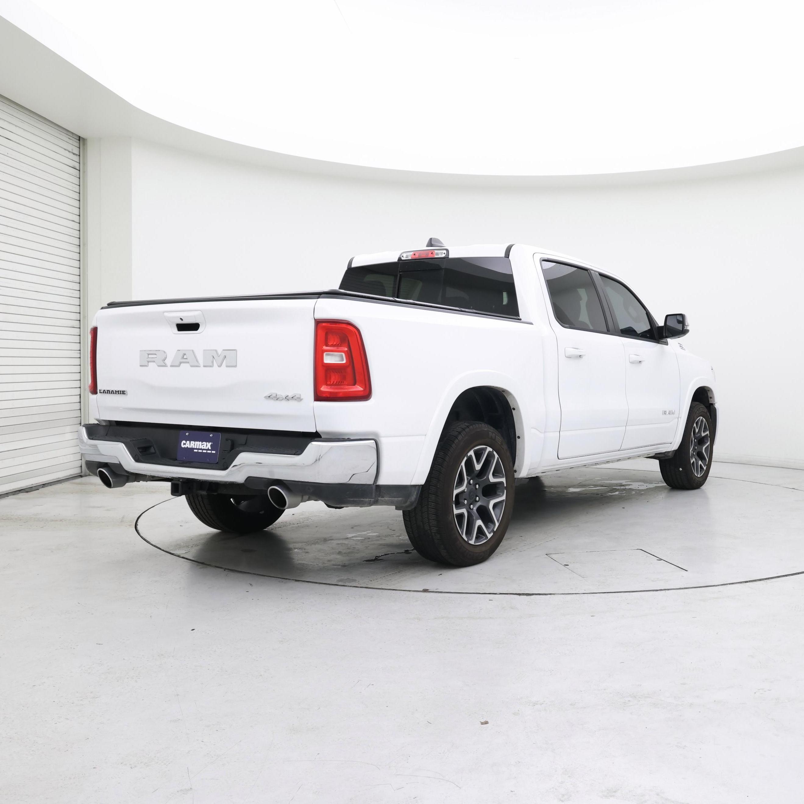 Thumbnail: 2025 RAM 1500 - 8