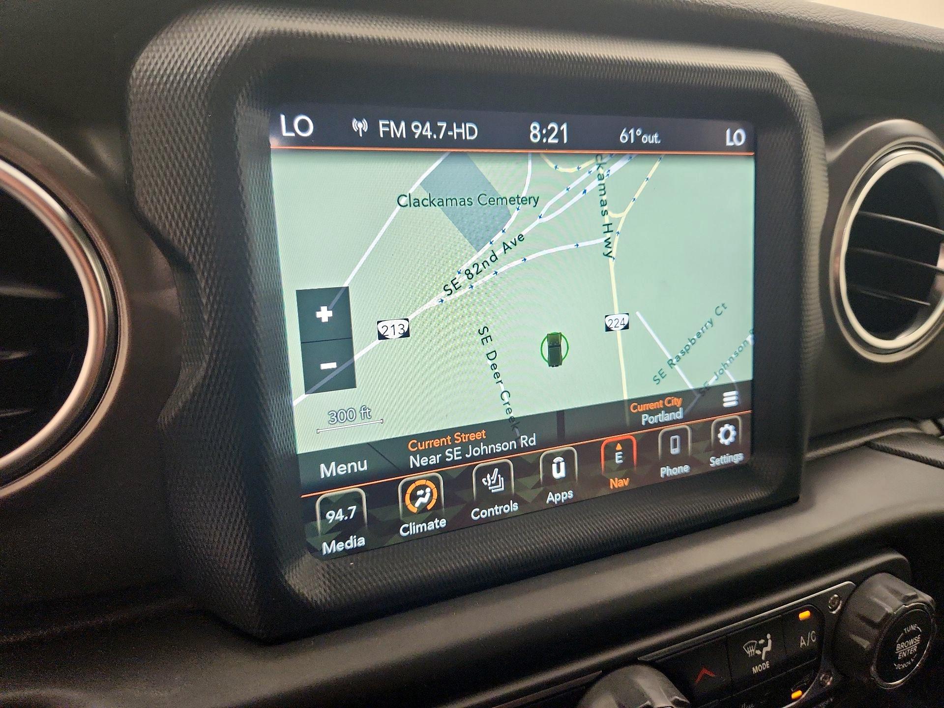 Thumbnail: 2022 Jeep Wrangler - 14