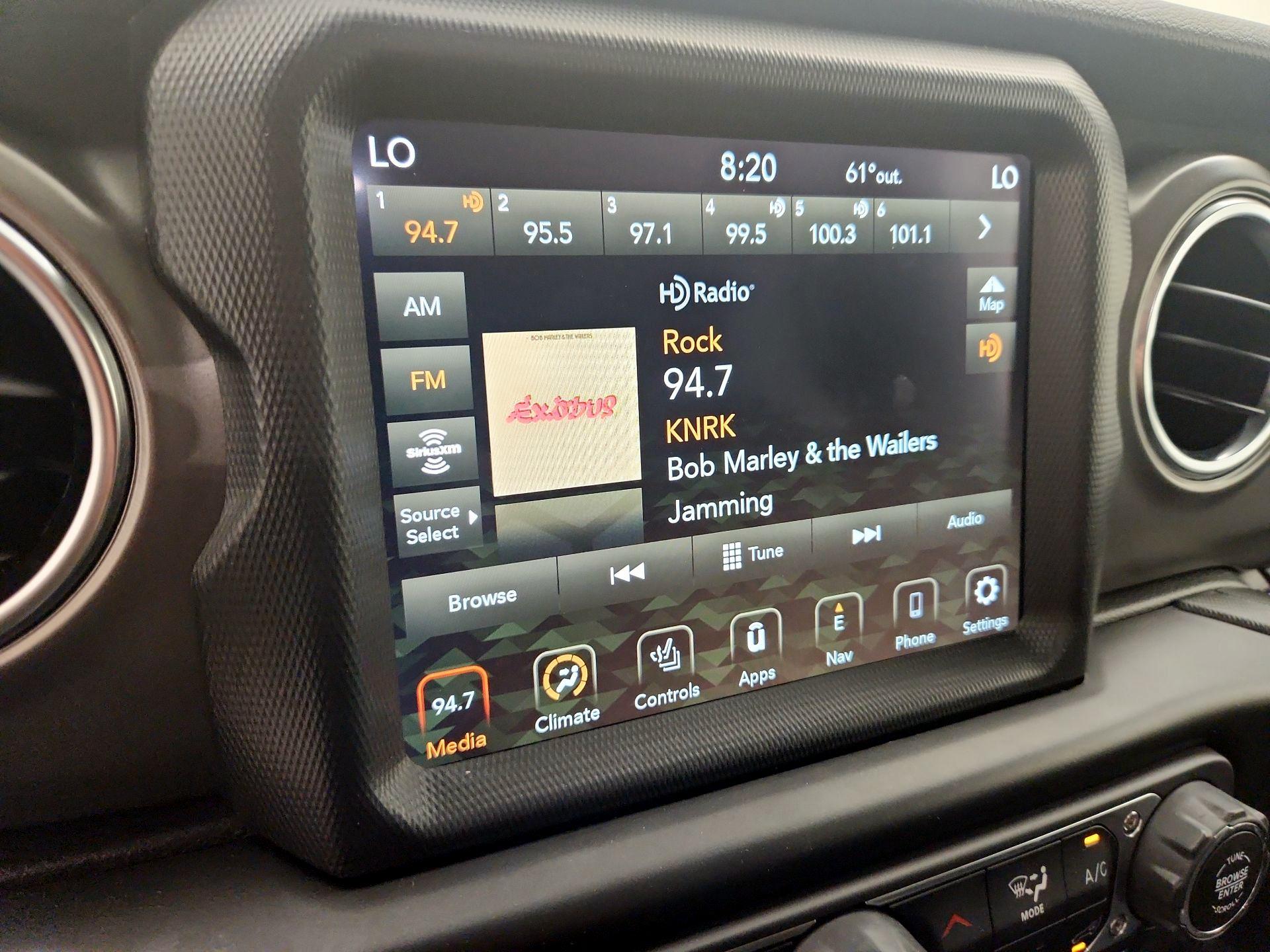 Thumbnail: 2022 Jeep Wrangler - 16