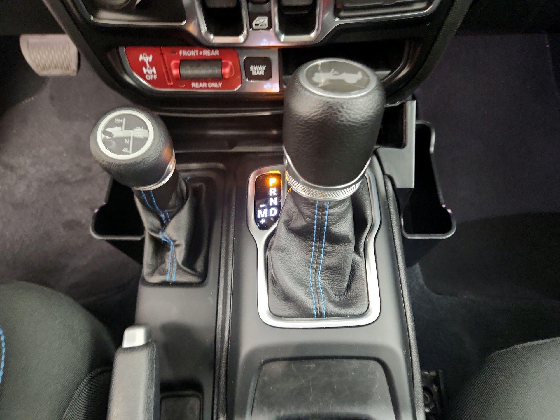 Thumbnail: 2022 Jeep Wrangler - 18