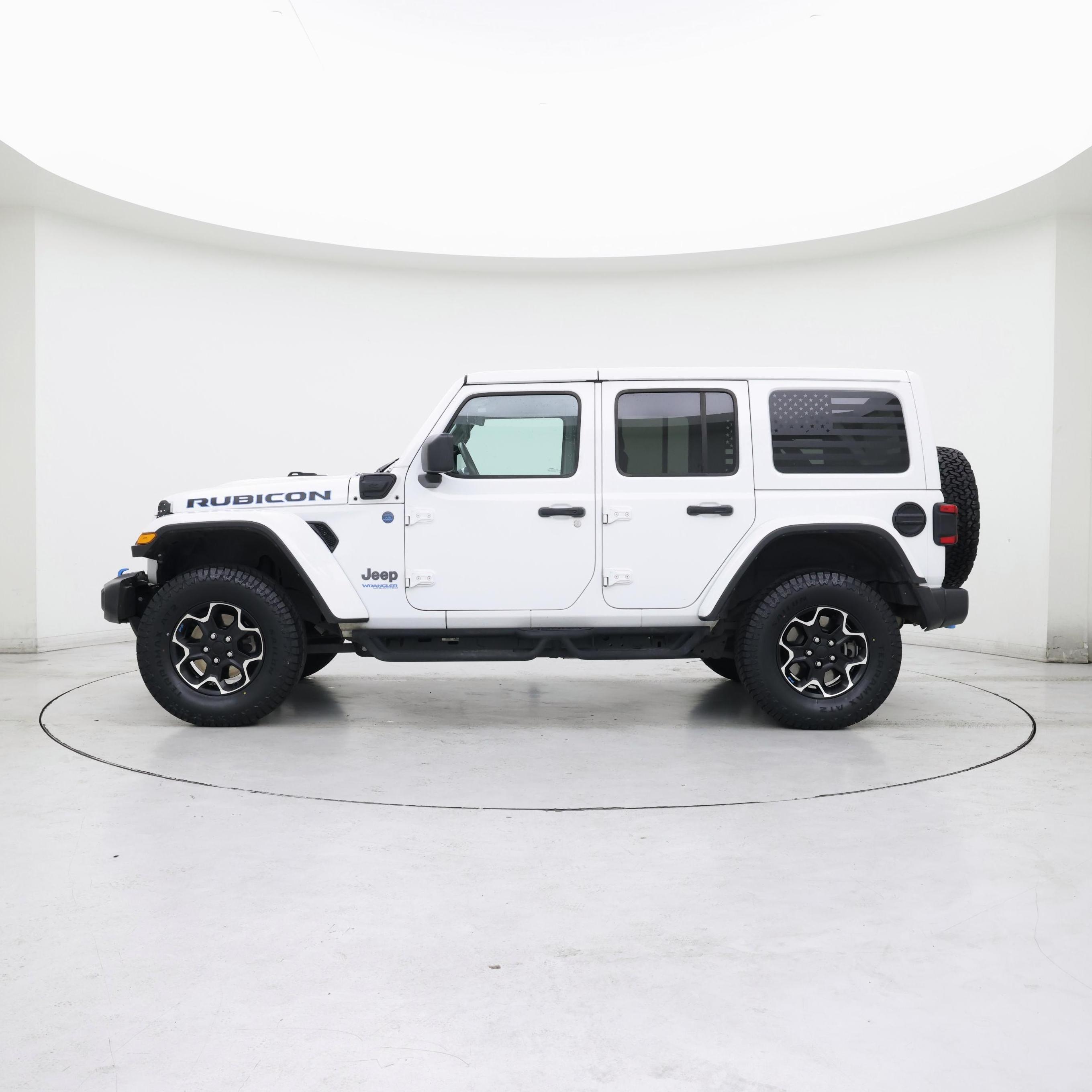 Thumbnail: 2022 Jeep Wrangler - 3