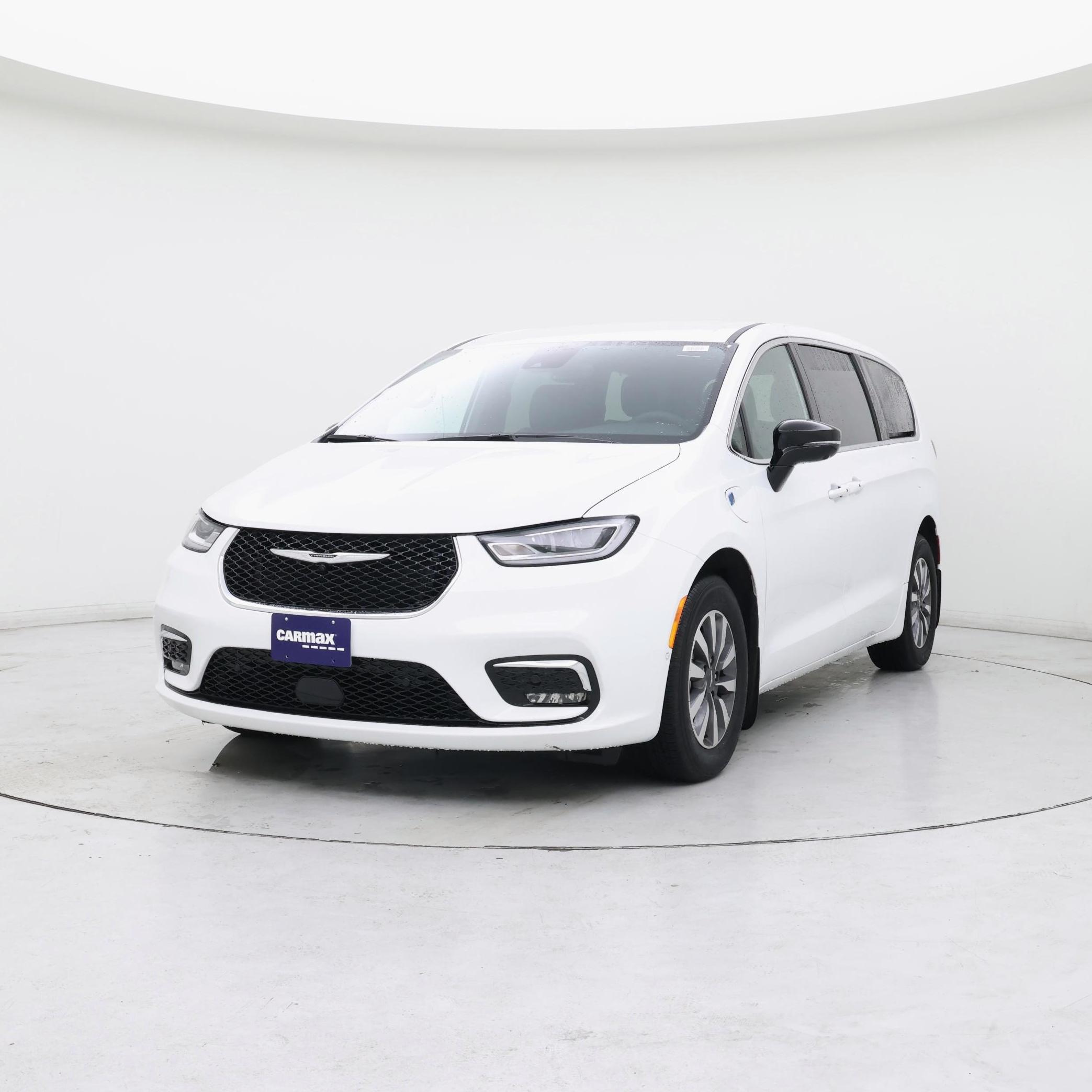 Thumbnail: 2025 Chrysler Pacifica - 4