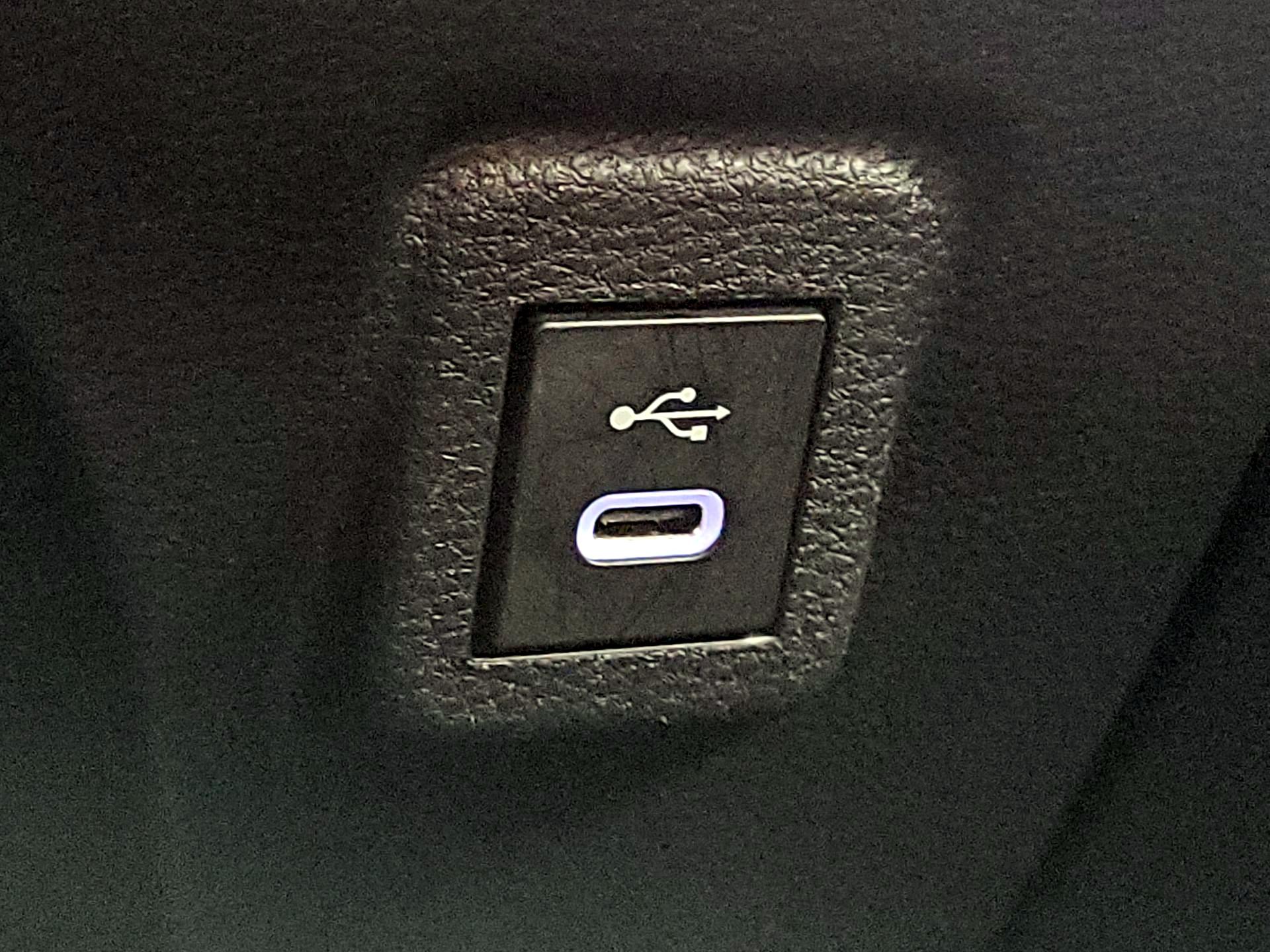 Thumbnail: 2024 Toyota Corolla - 18