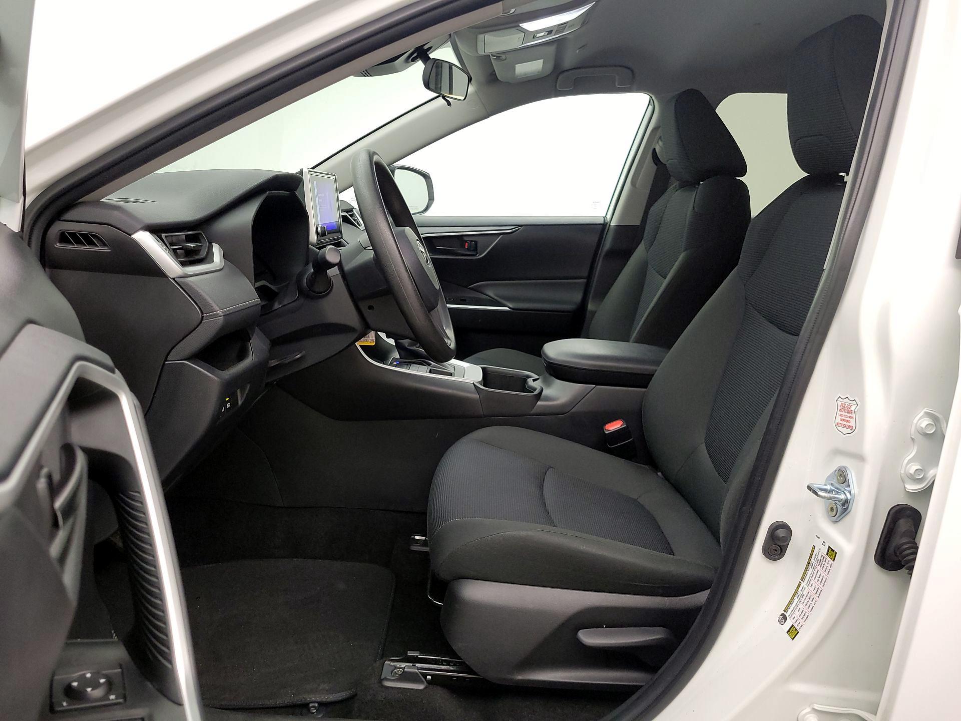 Thumbnail: 2024 Toyota RAV4 - 11