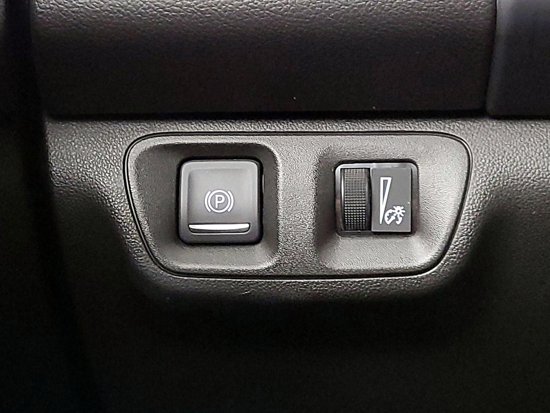 Thumbnail: 2023 GMC Acadia - 13