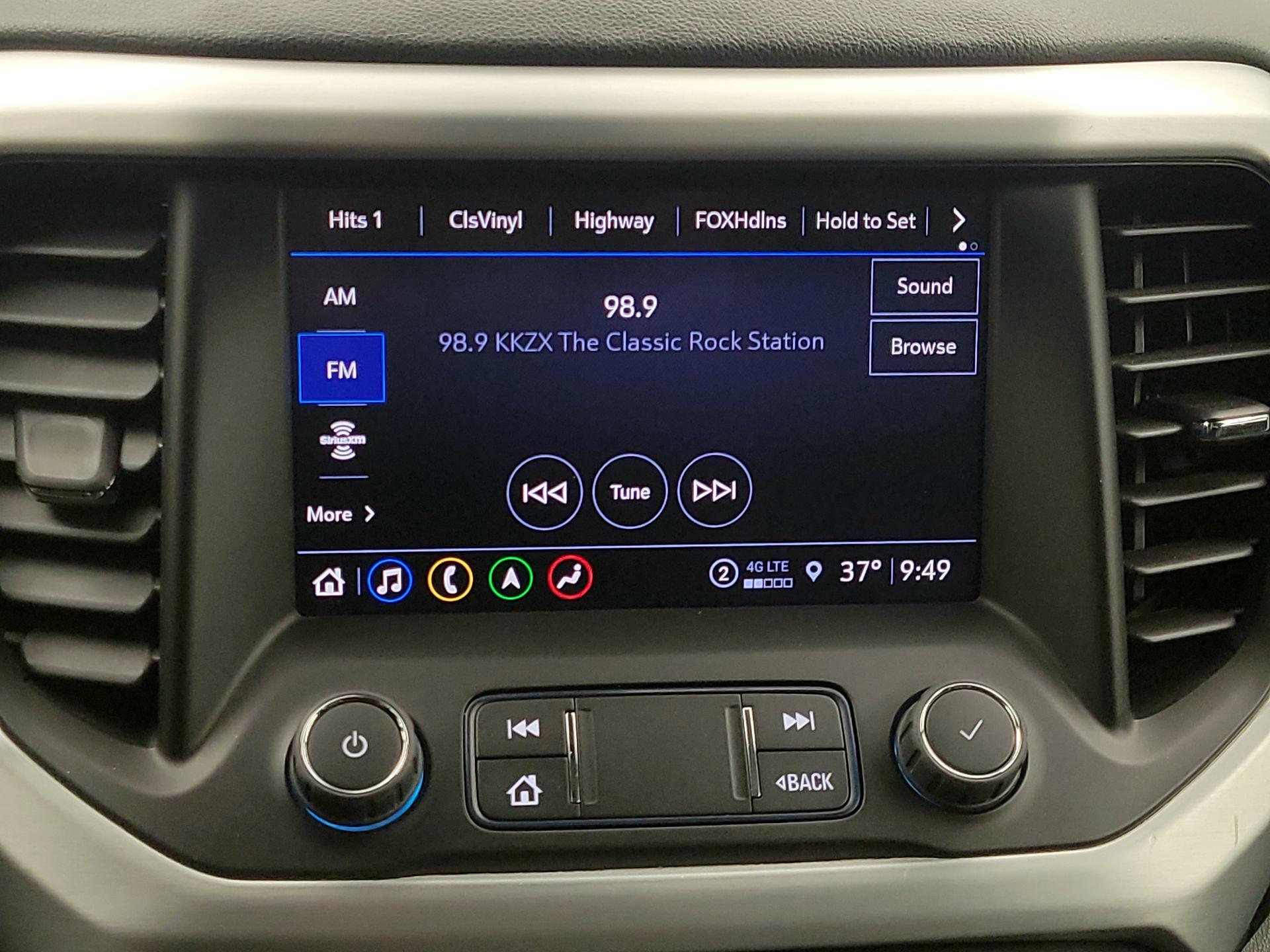 Thumbnail: 2023 GMC Acadia - 16