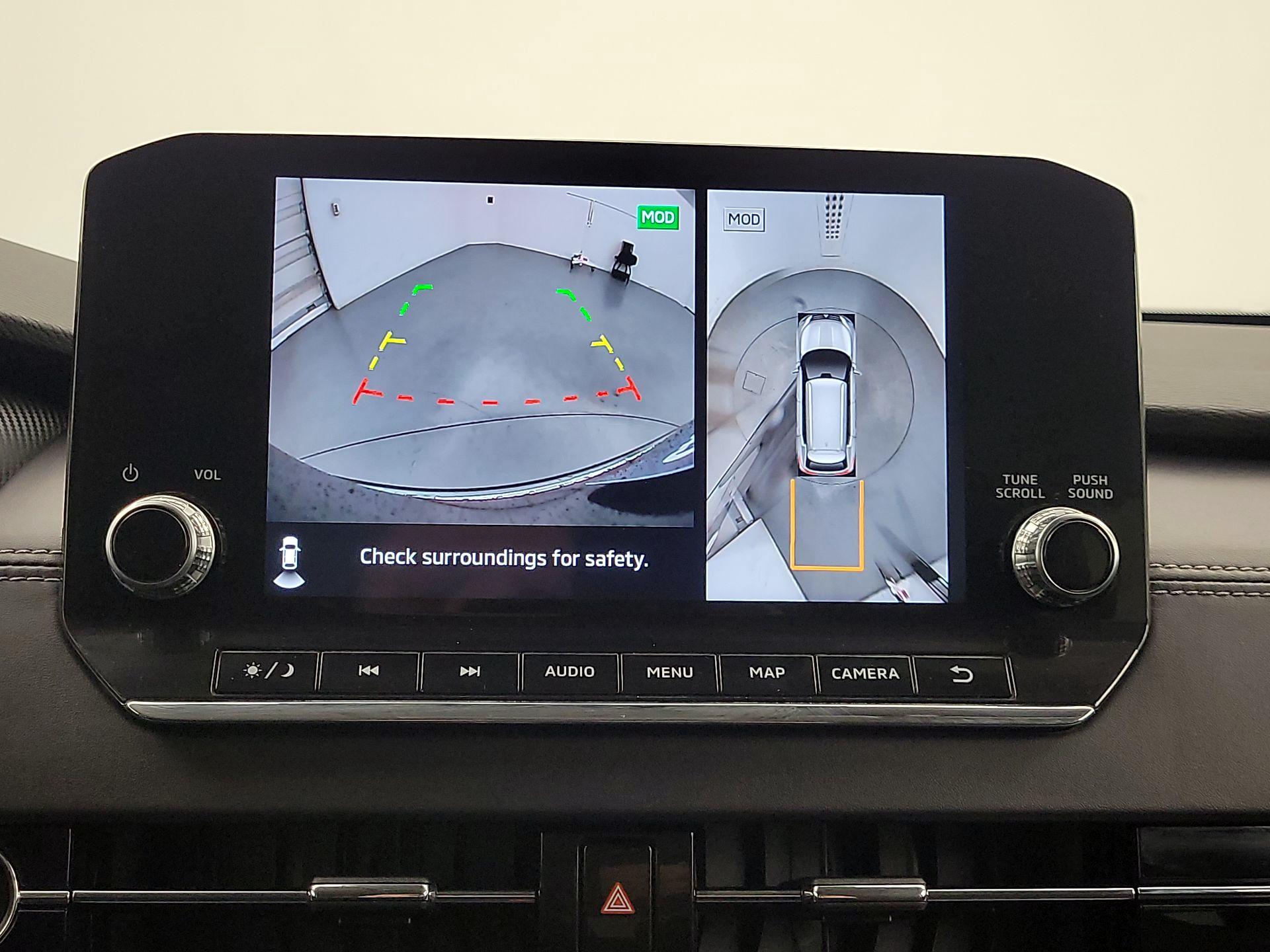 Thumbnail: 2024 Mitsubishi Outlander - 15