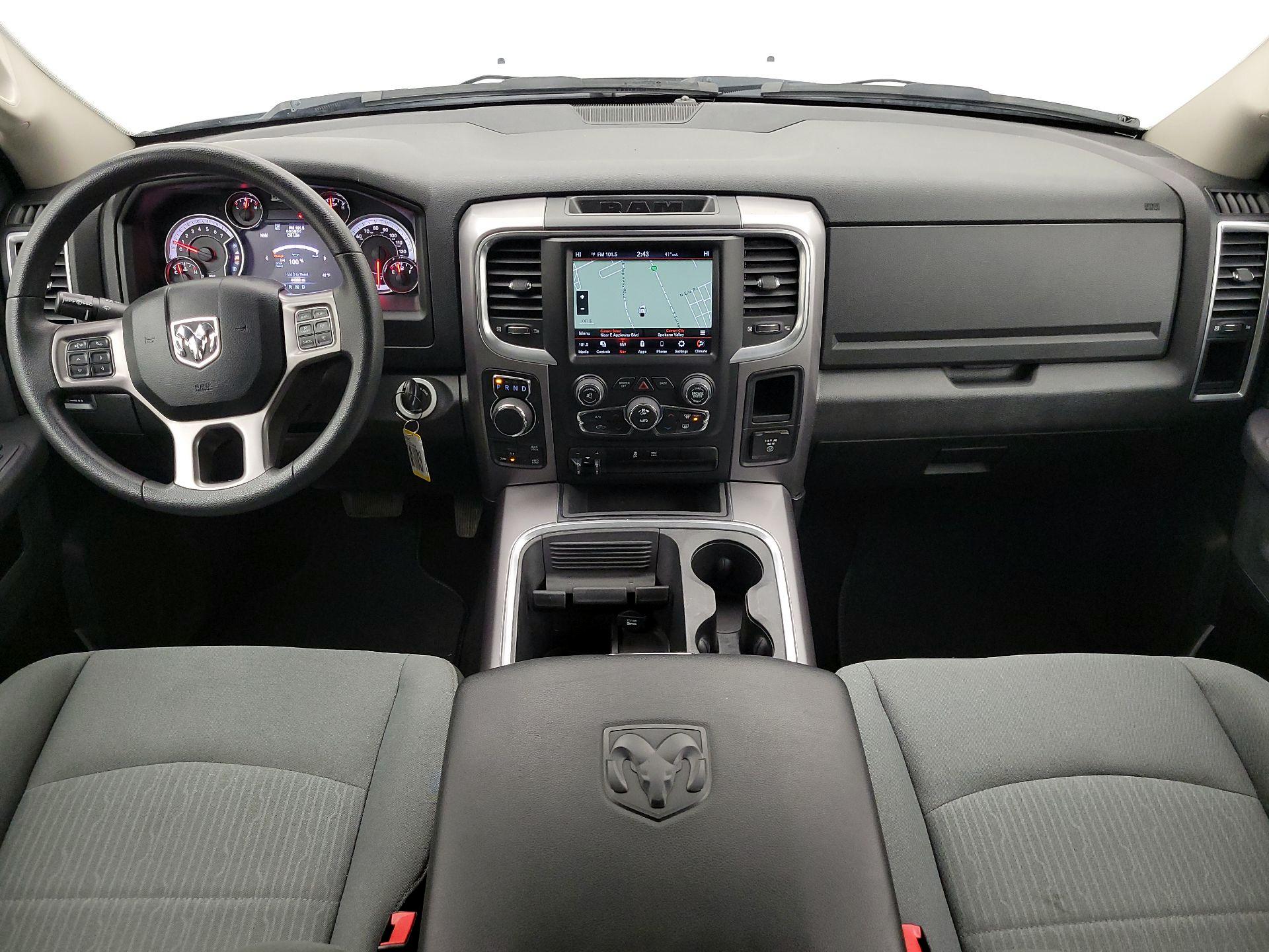 Thumbnail: 2023 RAM 1500 Classic - 9