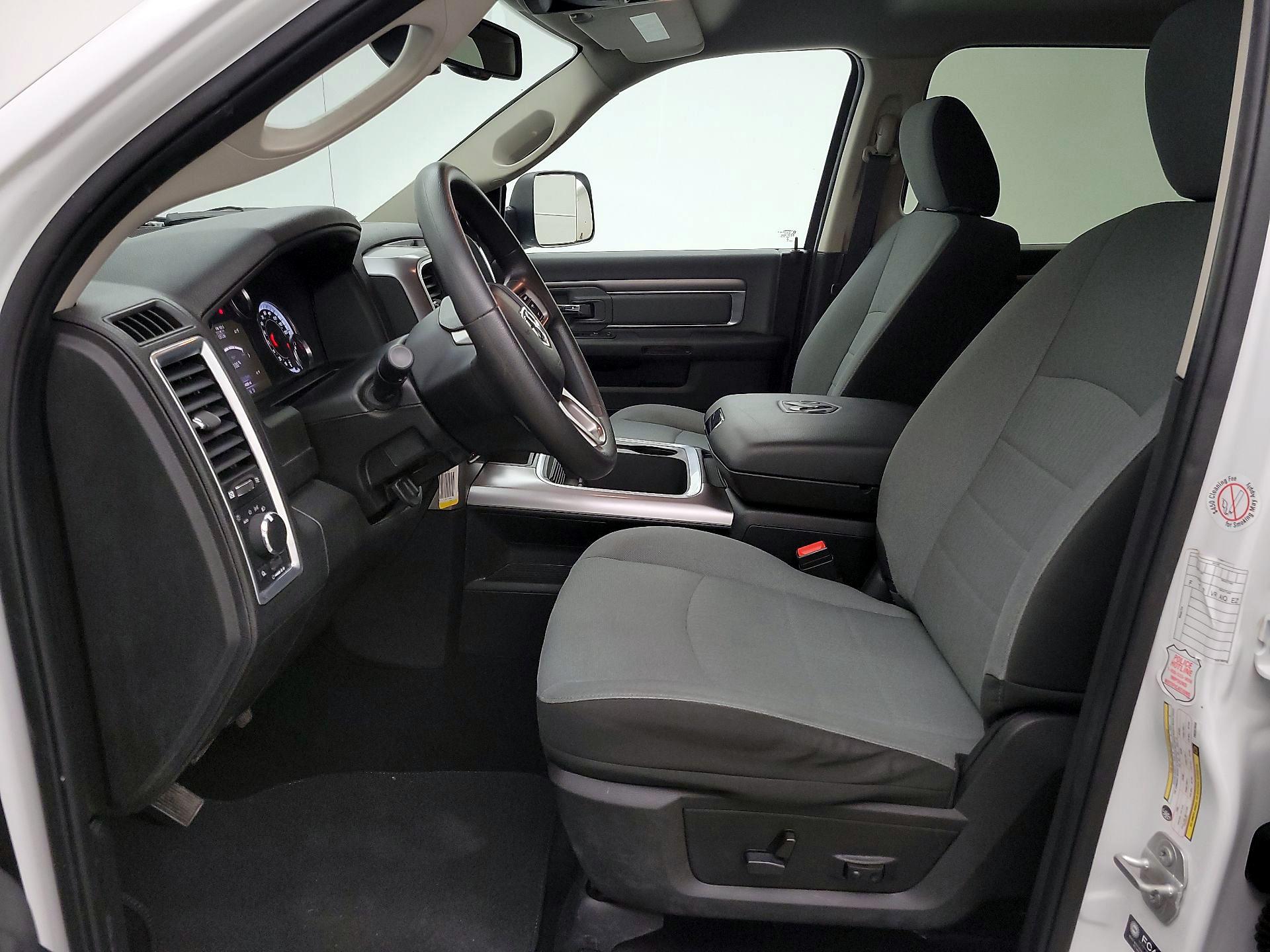 Thumbnail: 2023 RAM 1500 Classic - 11