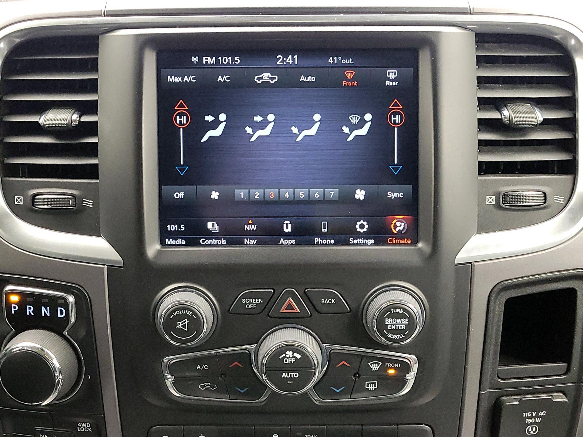 Thumbnail: 2023 RAM 1500 Classic - 17