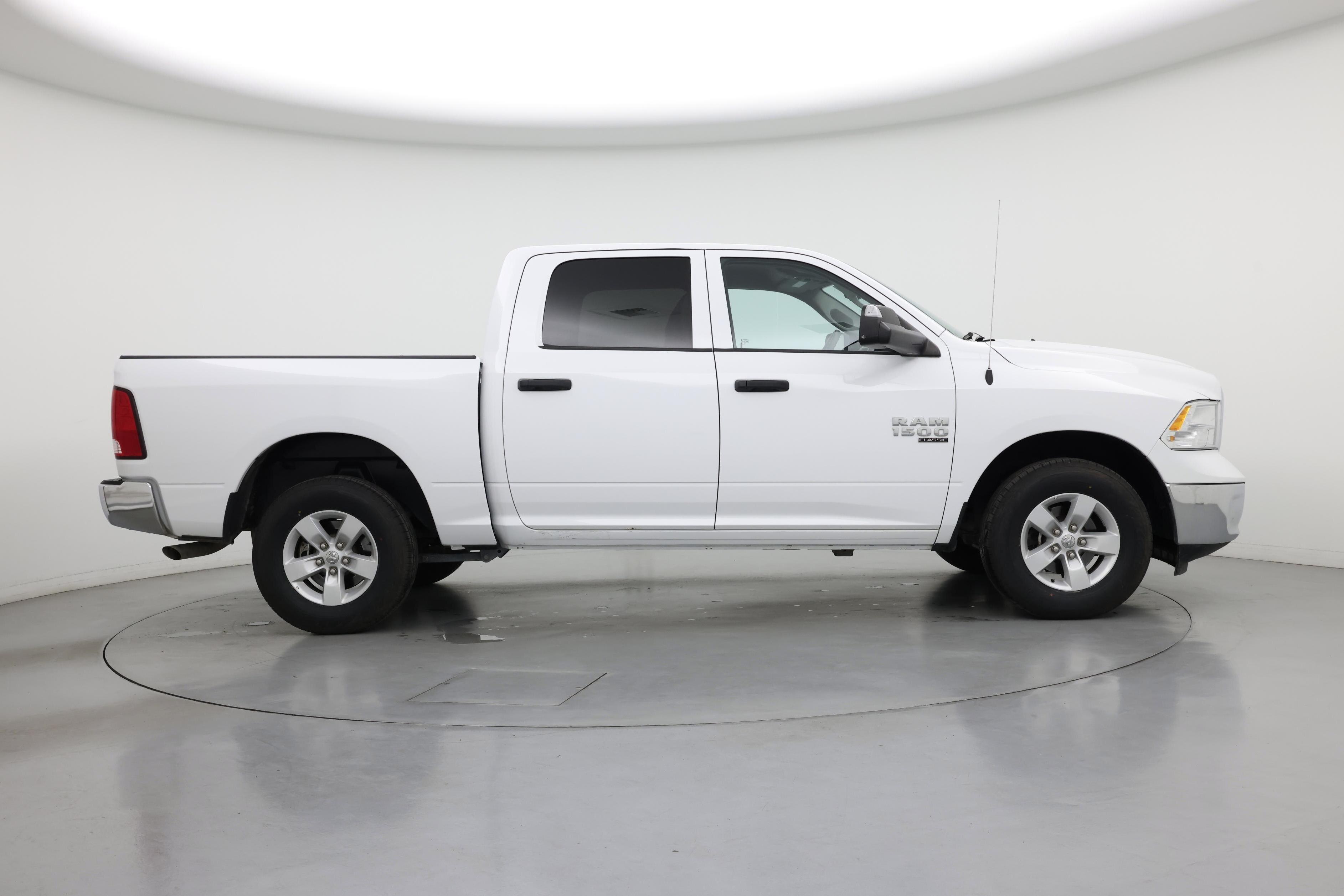 Thumbnail: 2023 RAM 1500 Classic - 7