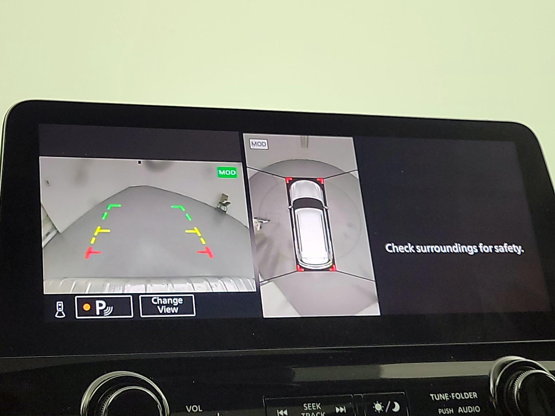 Thumbnail: 2024 INFINITI QX80 - 15