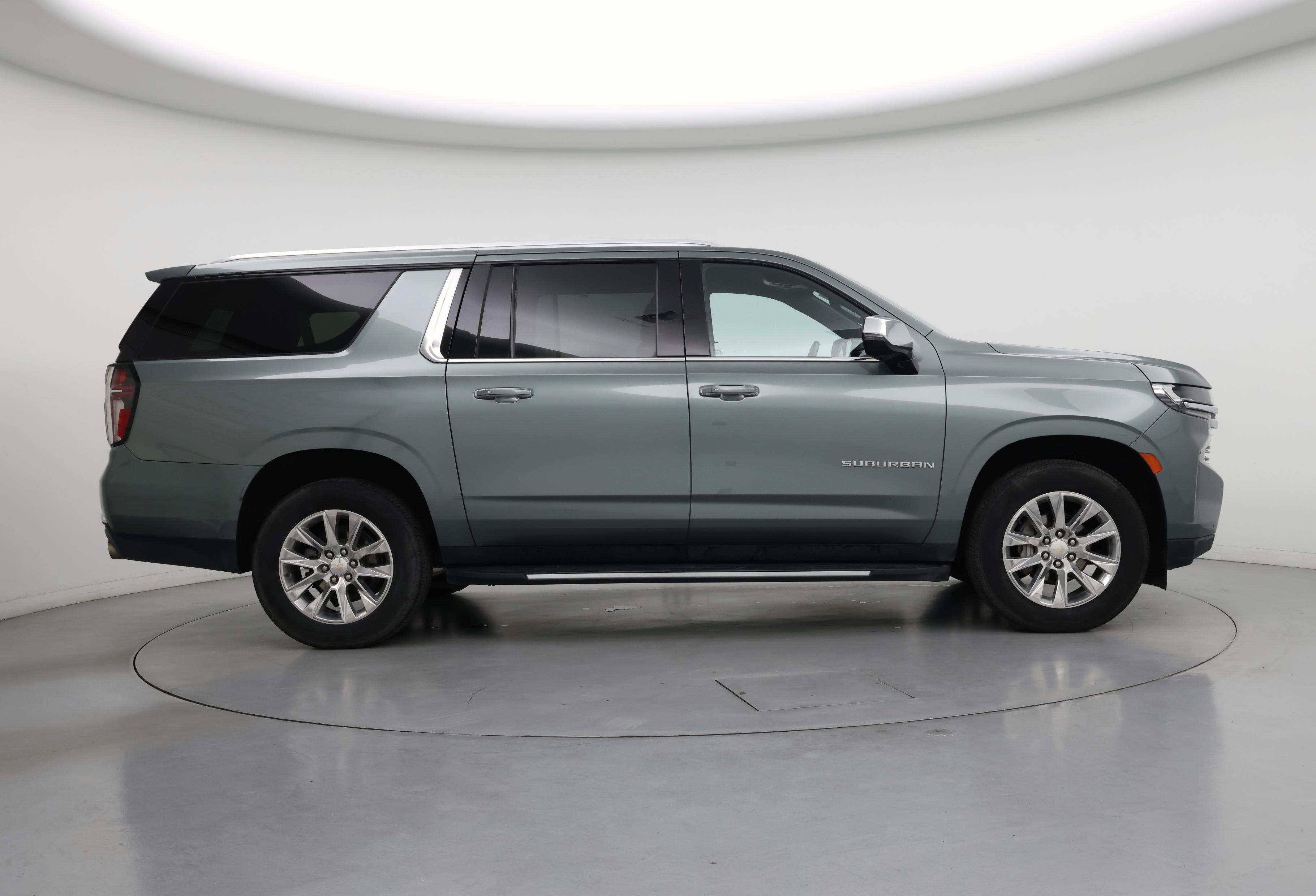 Thumbnail: 2023 Chevrolet Suburban - 7