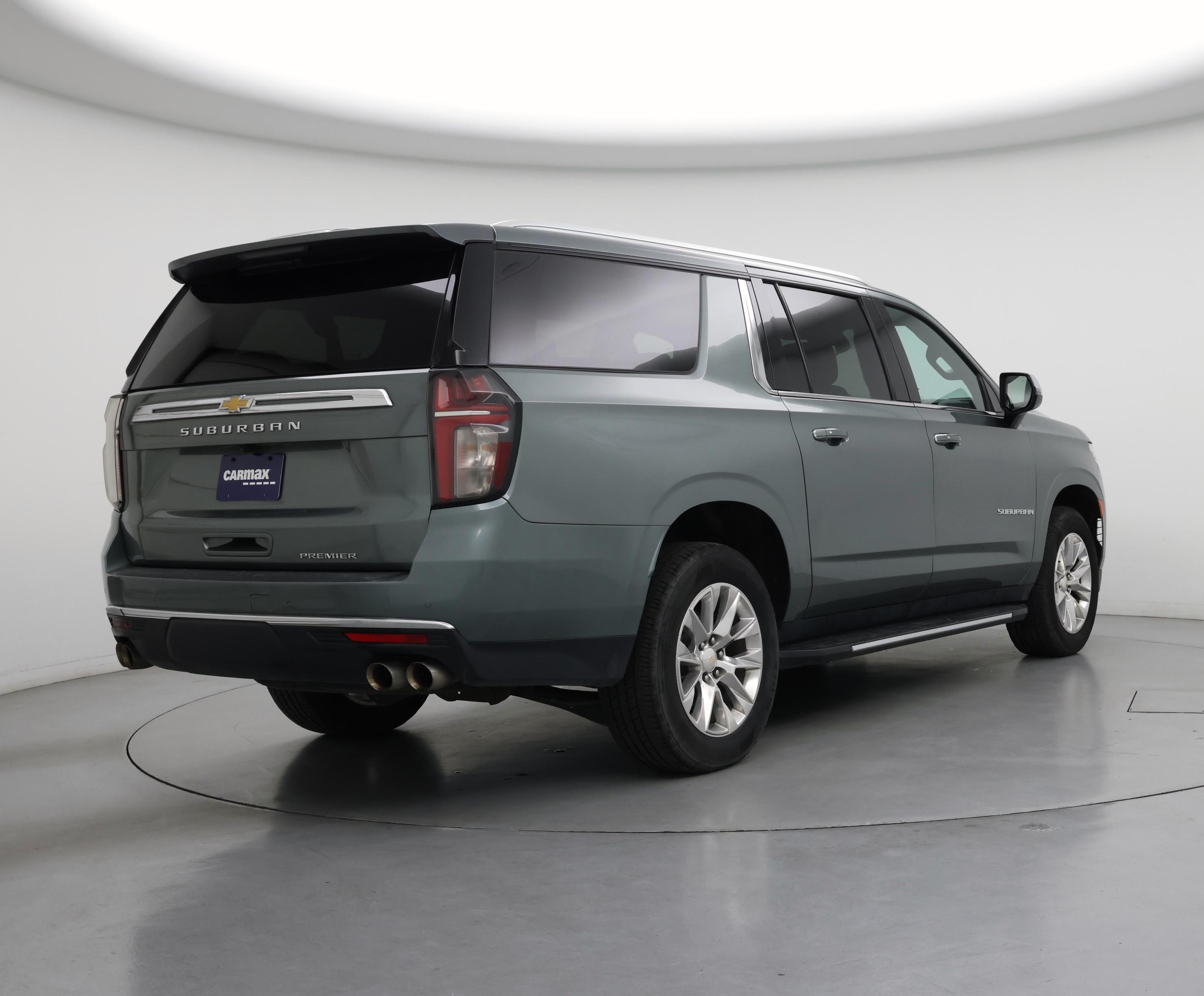 Thumbnail: 2023 Chevrolet Suburban - 8