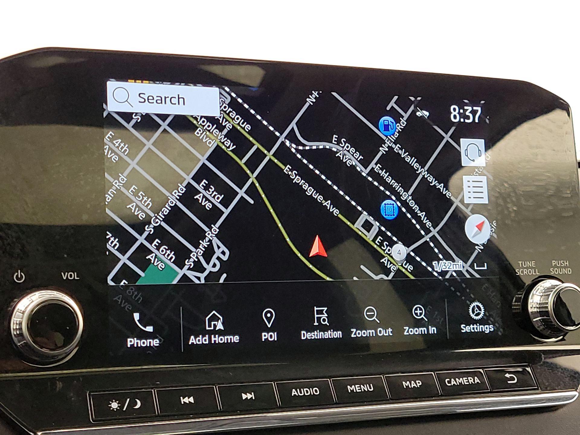 Thumbnail: 2024 Mitsubishi Outlander - 14