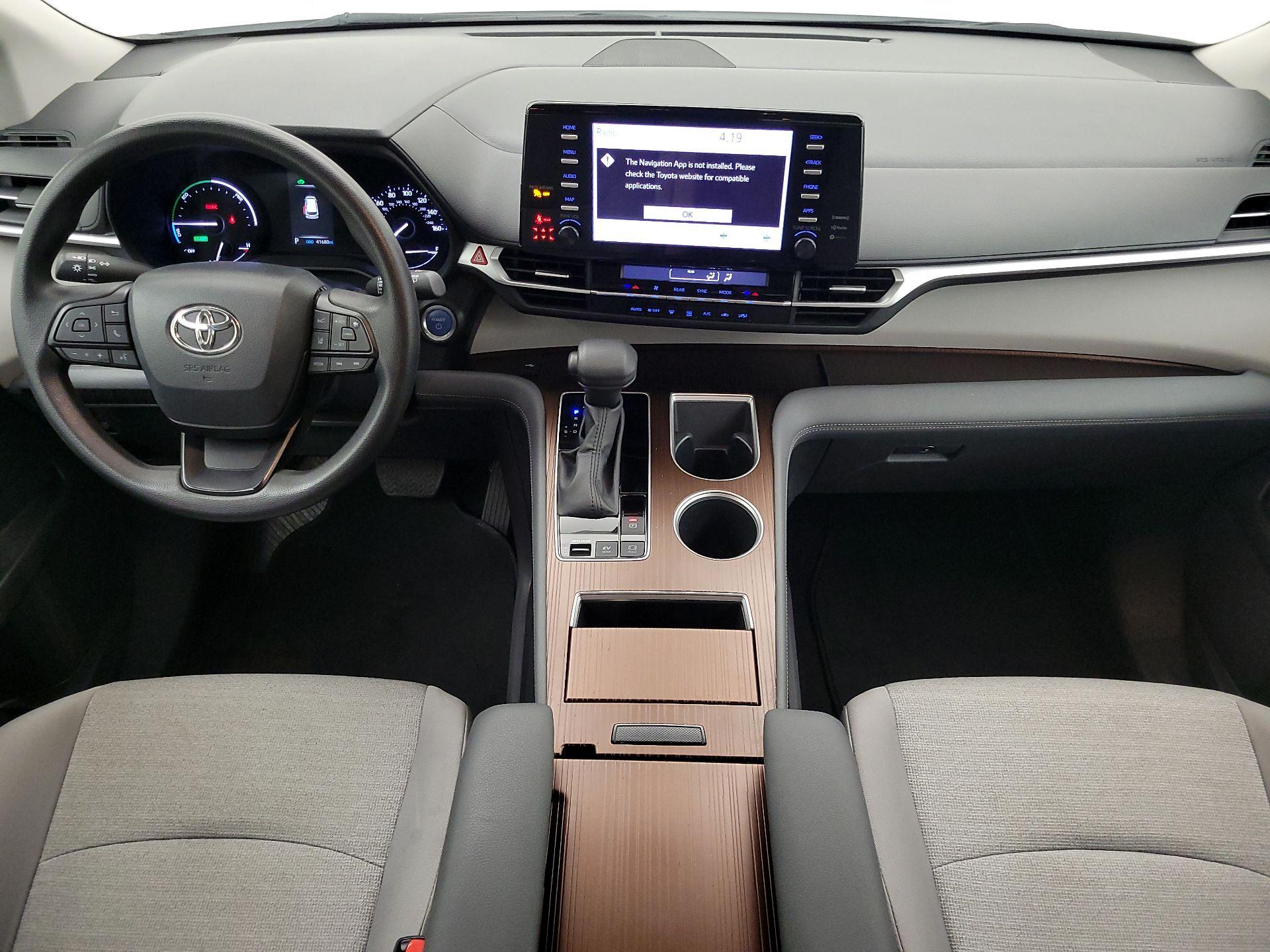 Thumbnail: 2024 Toyota Sienna - 9