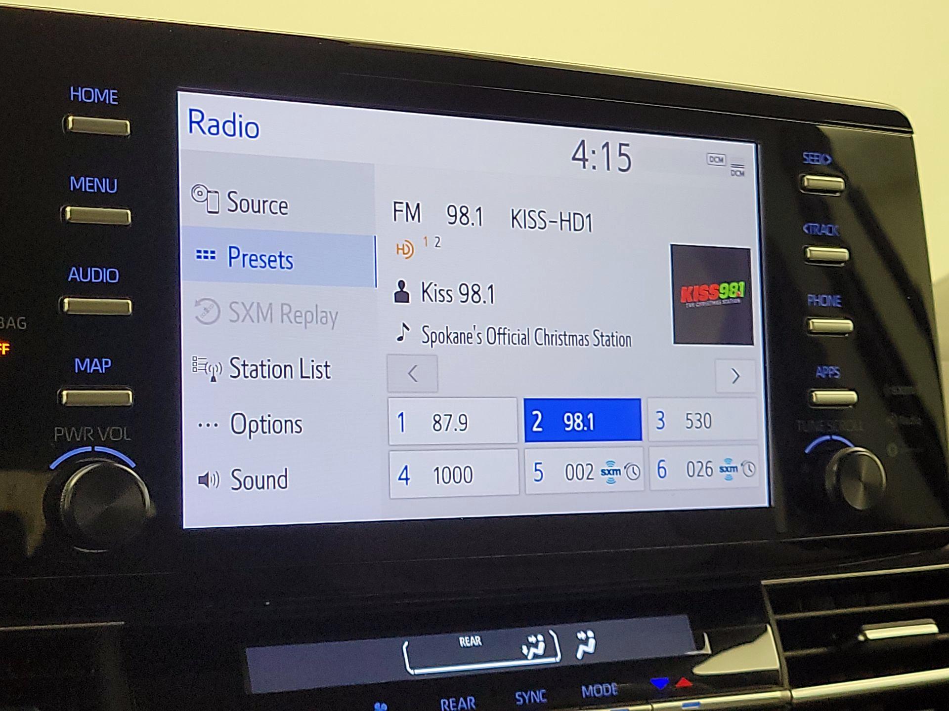 Thumbnail: 2024 Toyota Sienna - 15