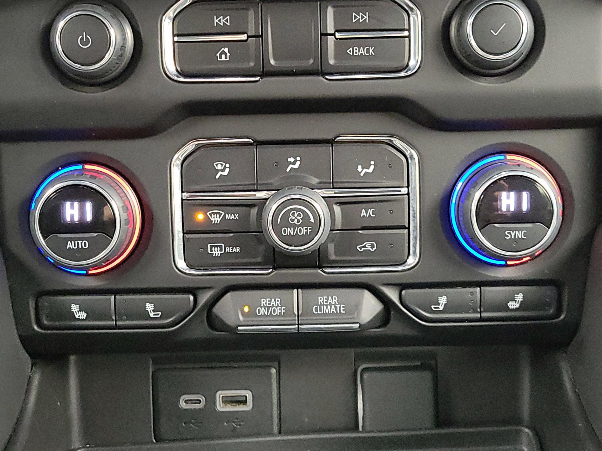 Thumbnail: 2024 Chevrolet Tahoe - 17