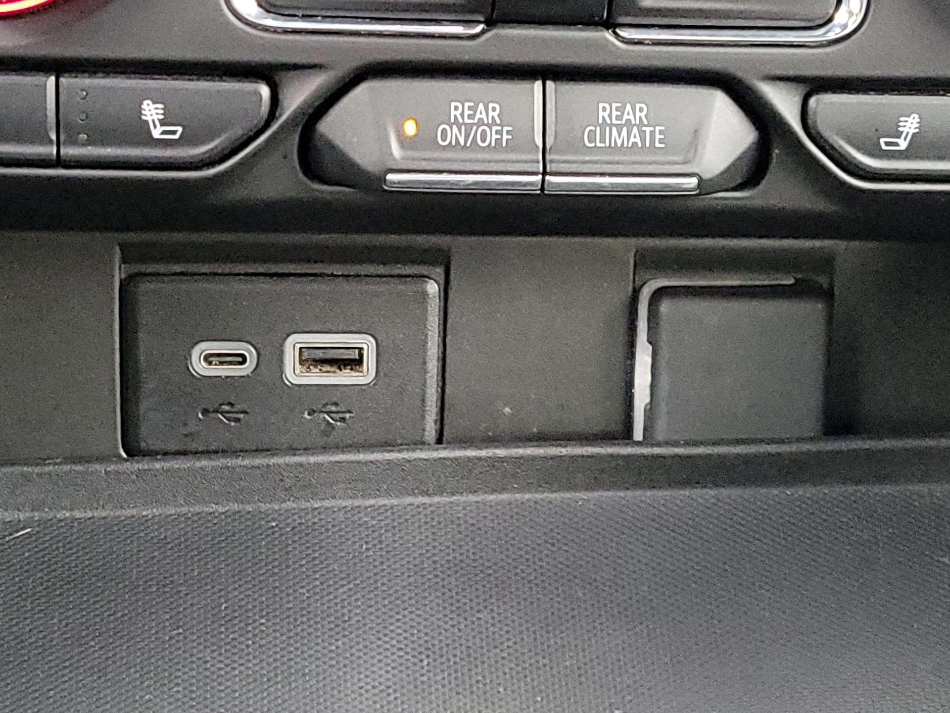 Thumbnail: 2024 Chevrolet Tahoe - 19