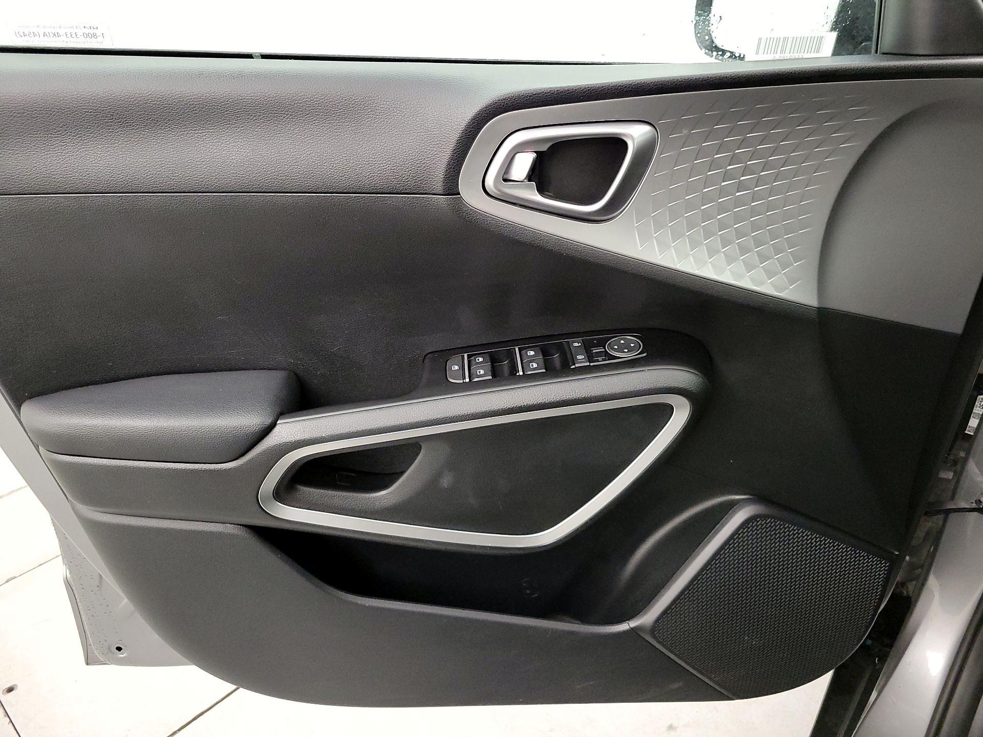 Thumbnail: 2024 Kia Soul - 12