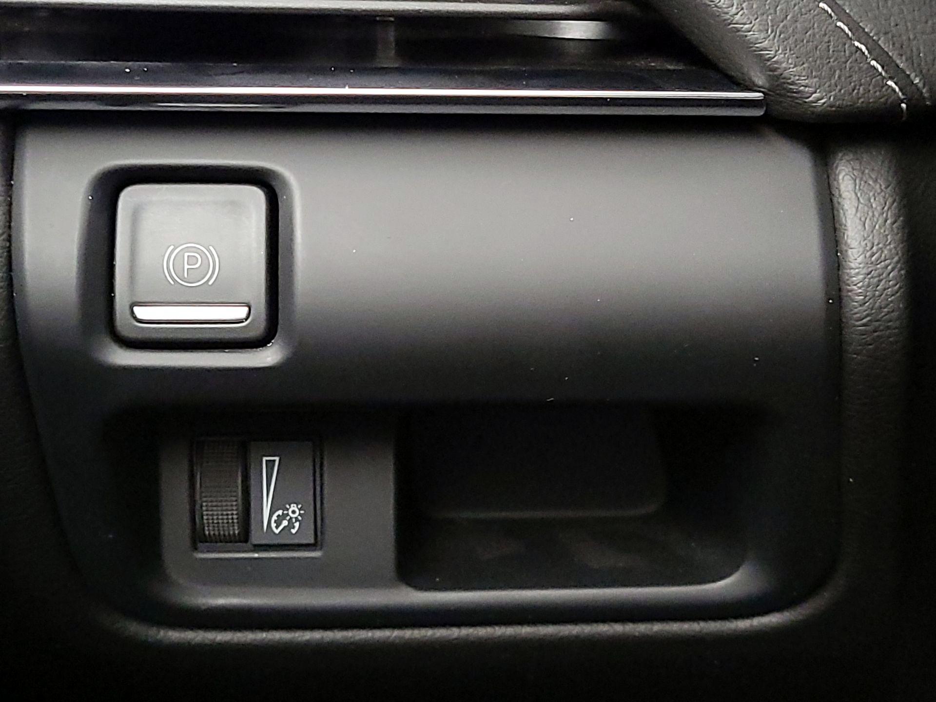 Thumbnail: 2023 Cadillac CT5 - 13