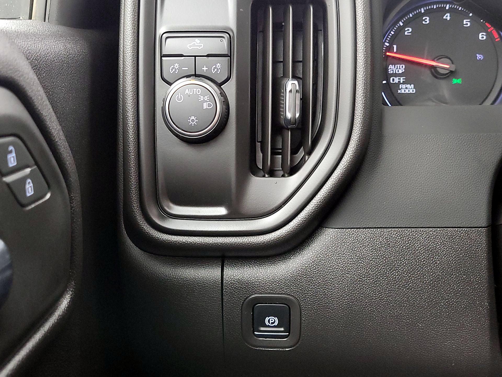 Thumbnail: 2024 Chevrolet Silverado 1500 - 13