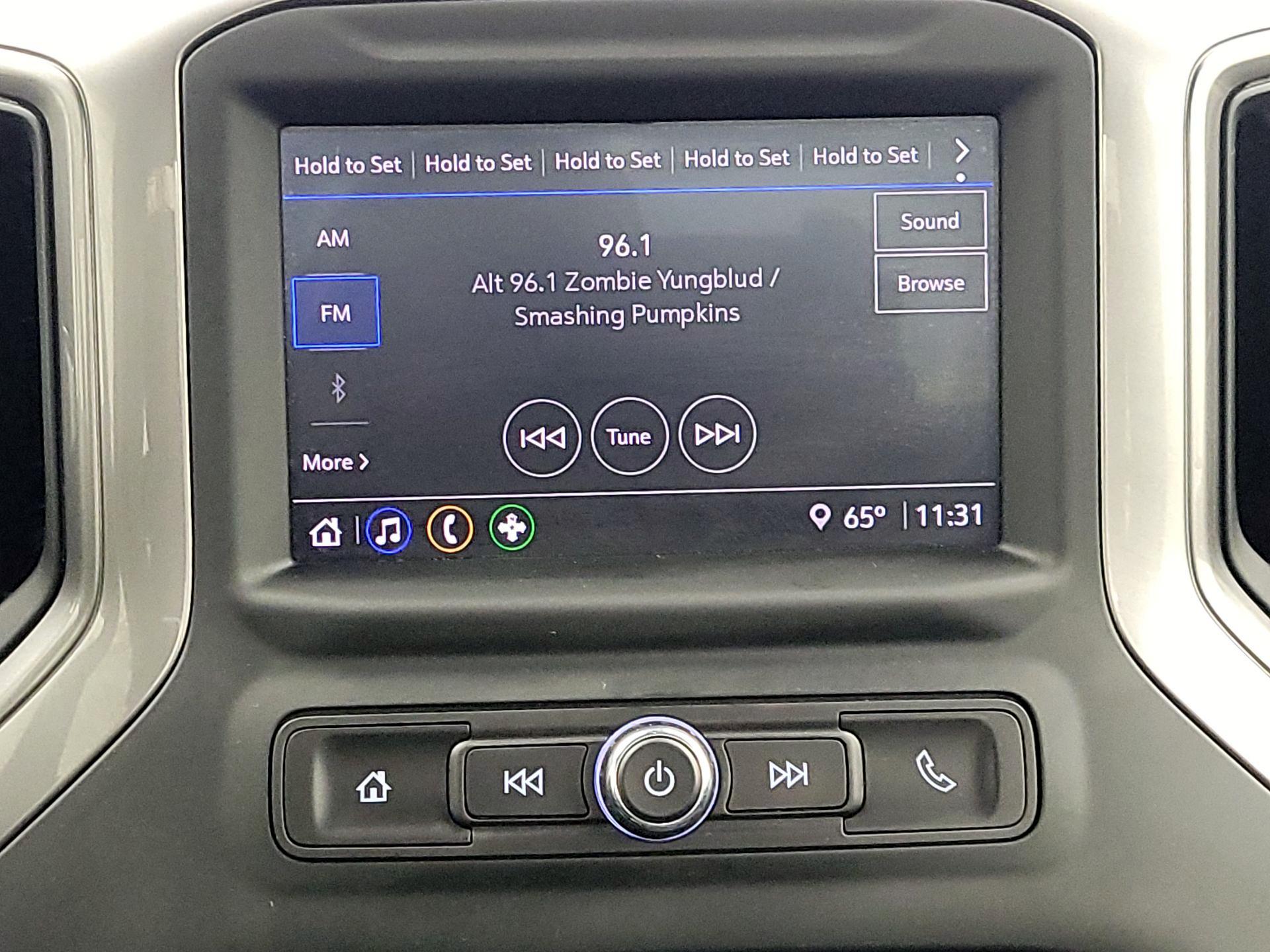 Thumbnail: 2024 Chevrolet Silverado 1500 - 16