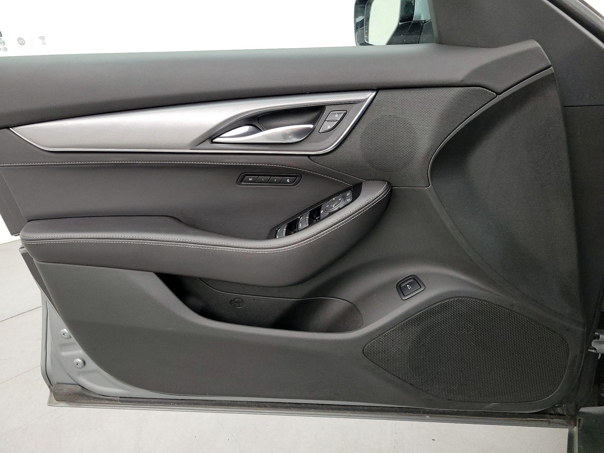 Thumbnail: 2023 Cadillac CT5 - 12