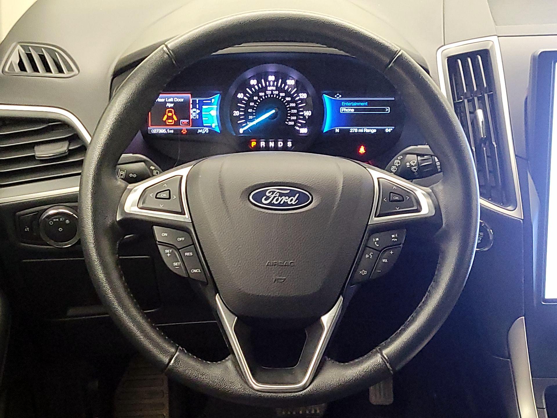 Thumbnail: 2024 Ford Edge - 10