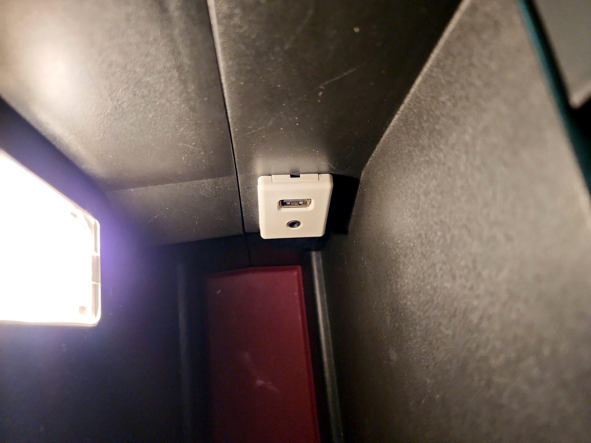 Thumbnail: 2016 Chevrolet Equinox - 18