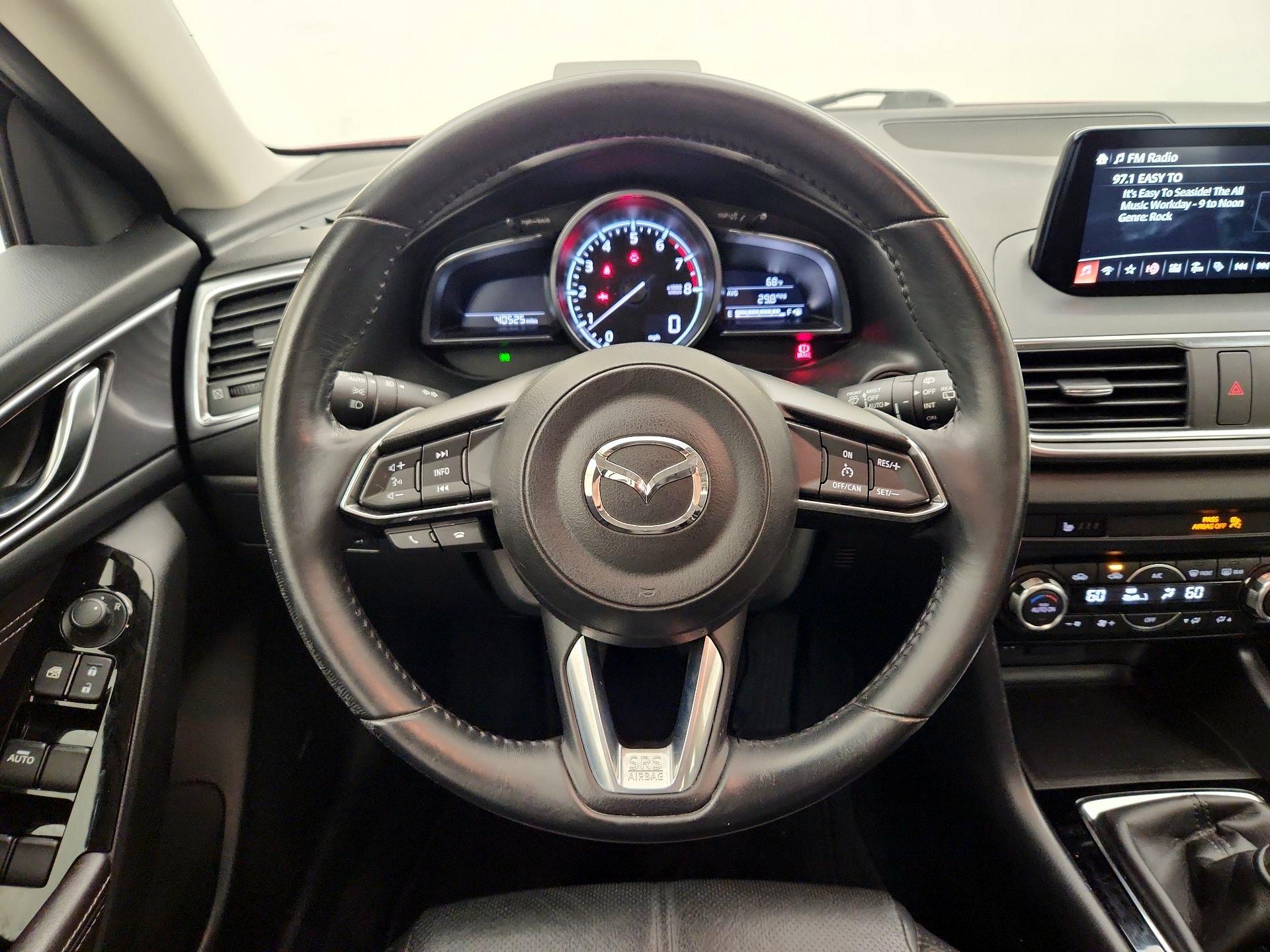 Thumbnail: 2017 Mazda Mazda3 - 10