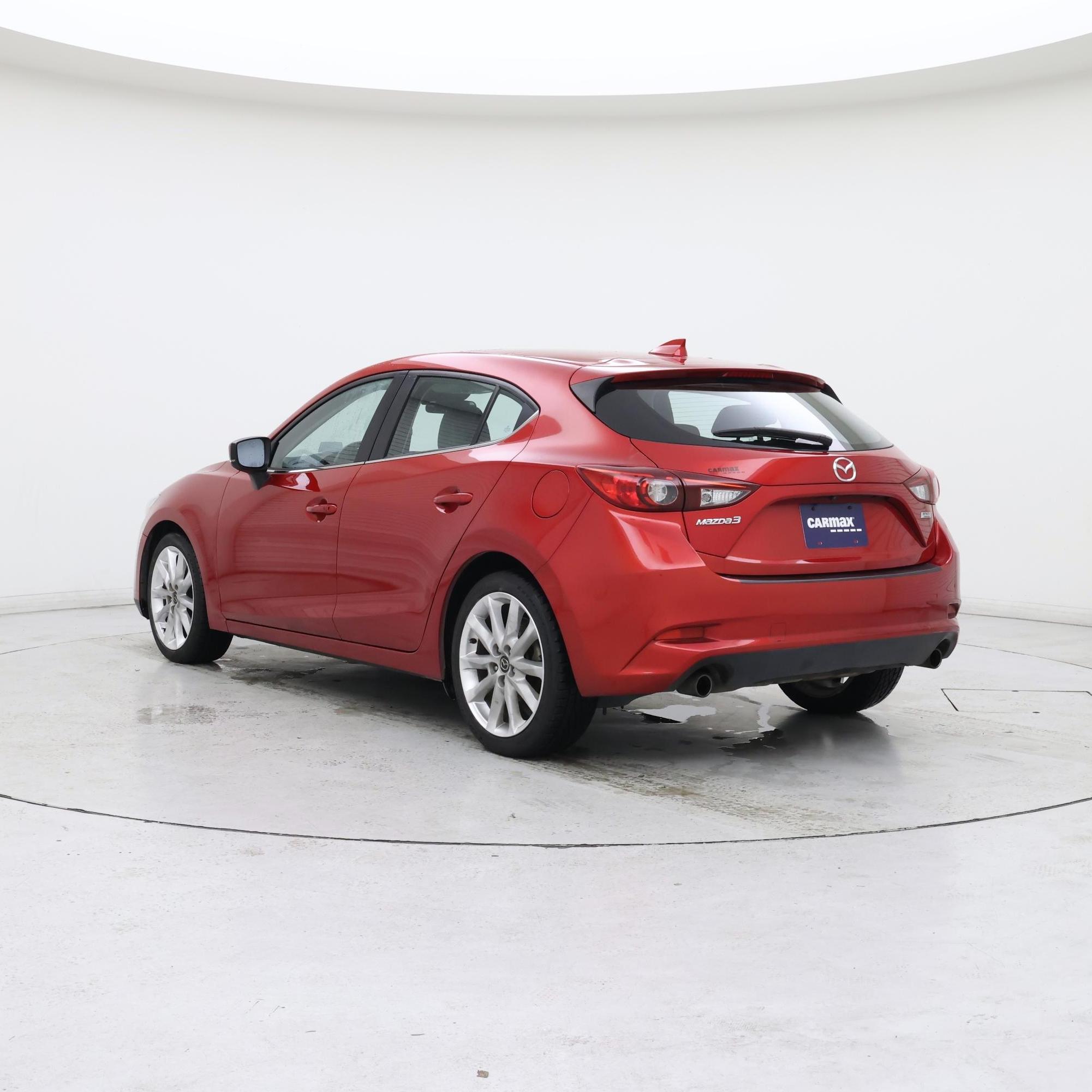 Thumbnail: 2017 Mazda Mazda3 - 2