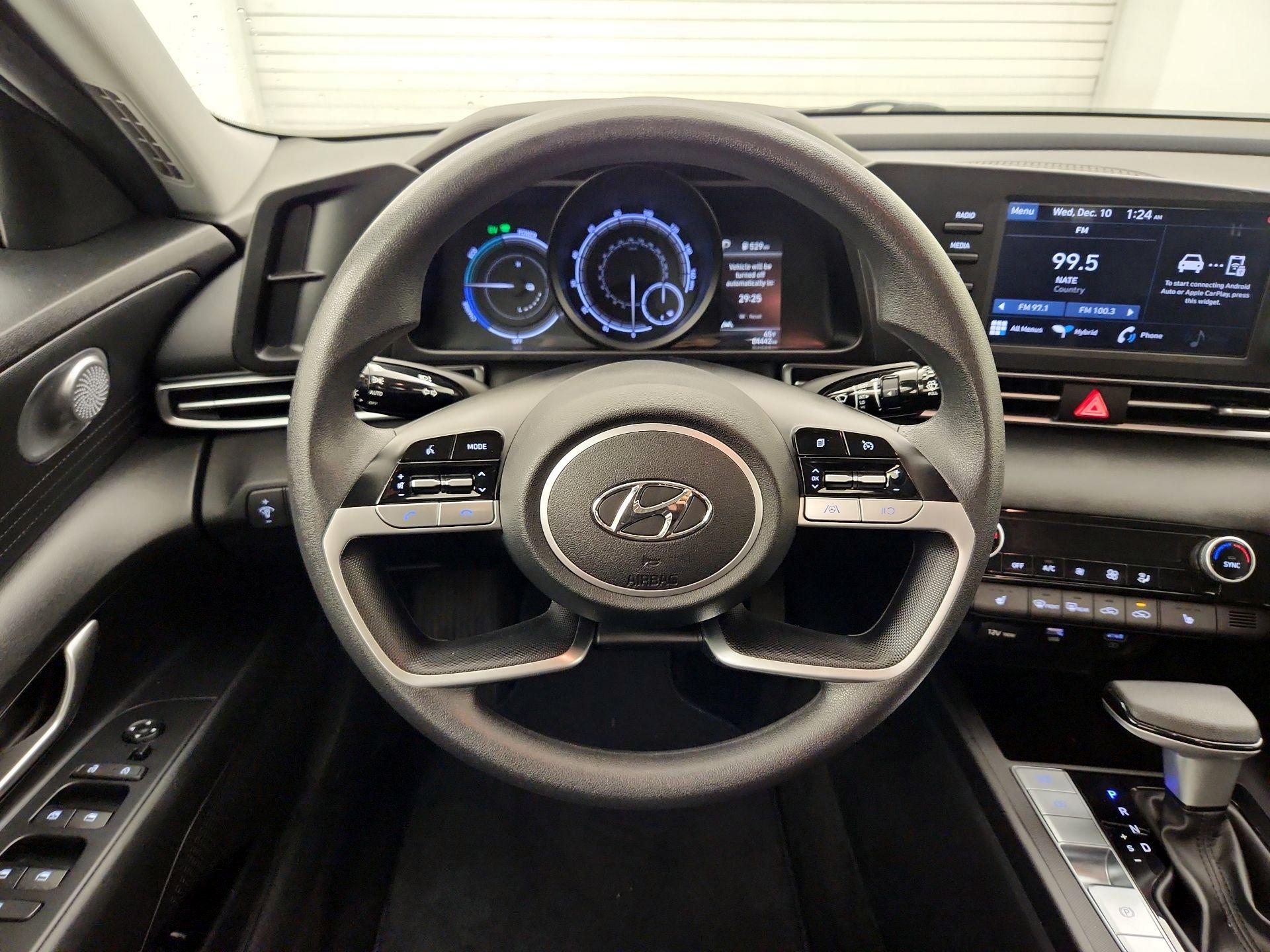 Thumbnail: 2021 Hyundai Elantra - 10