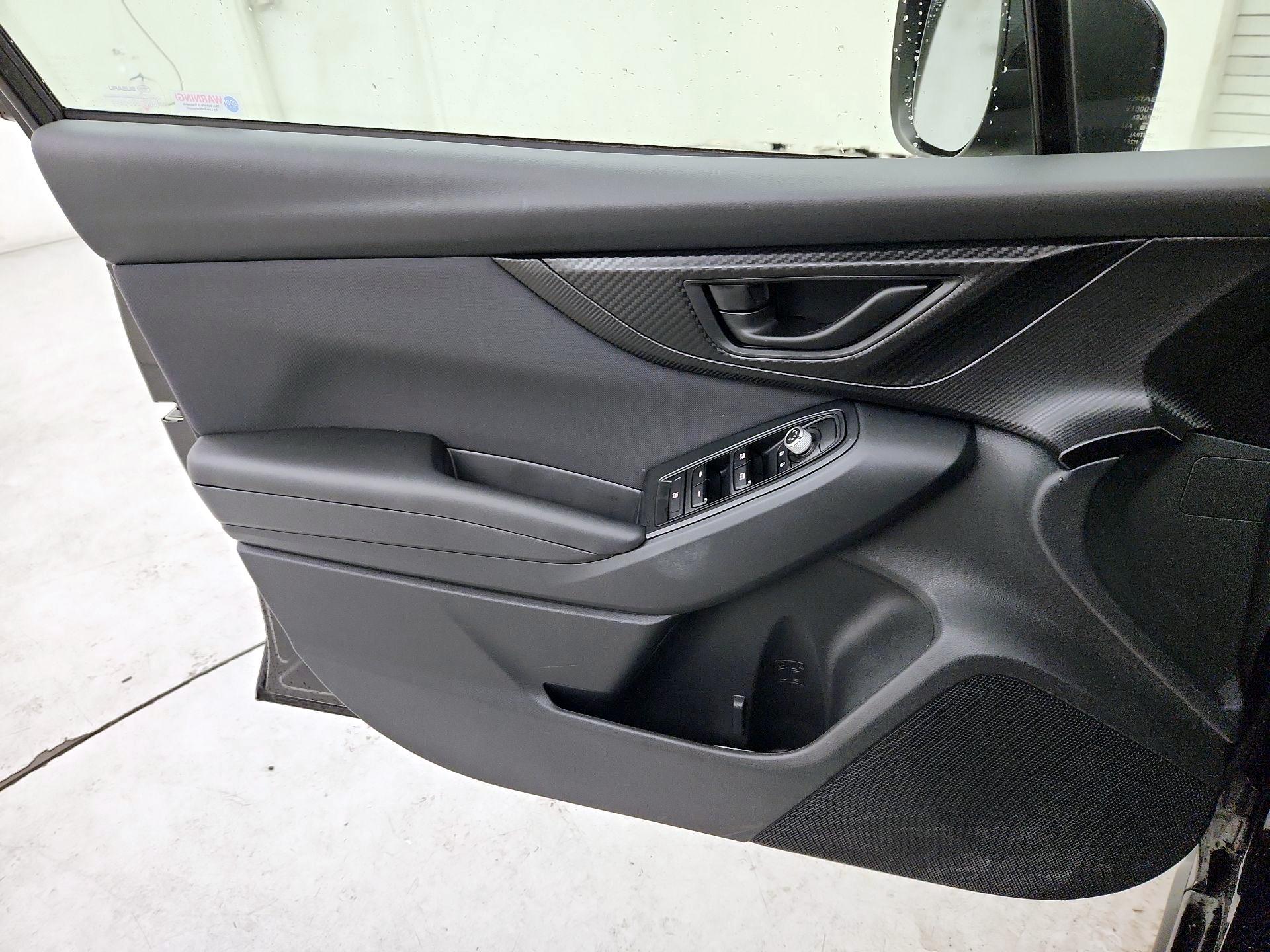 Thumbnail: 2021 Subaru Crosstrek - 12