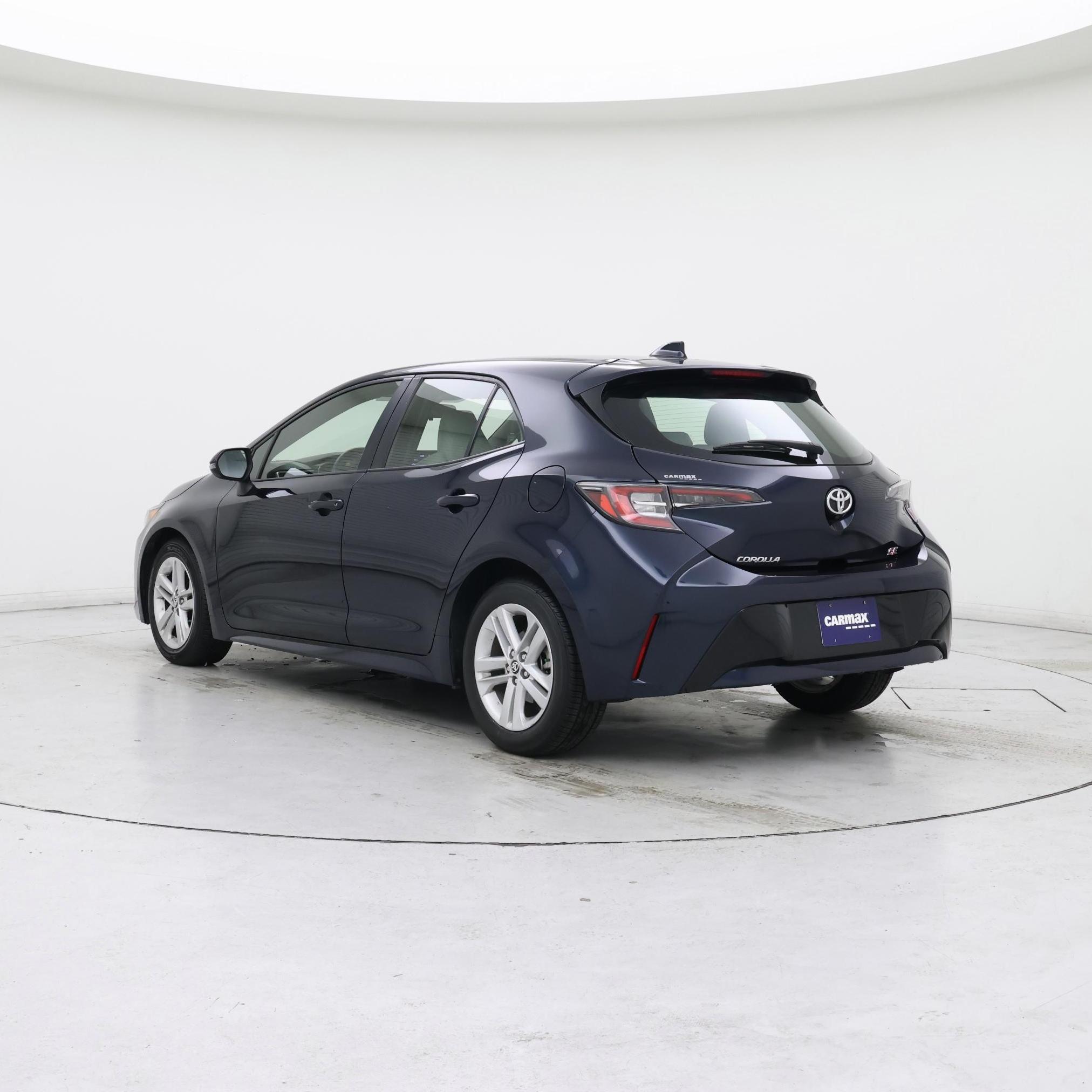 Thumbnail: 2021 Toyota Corolla - 2