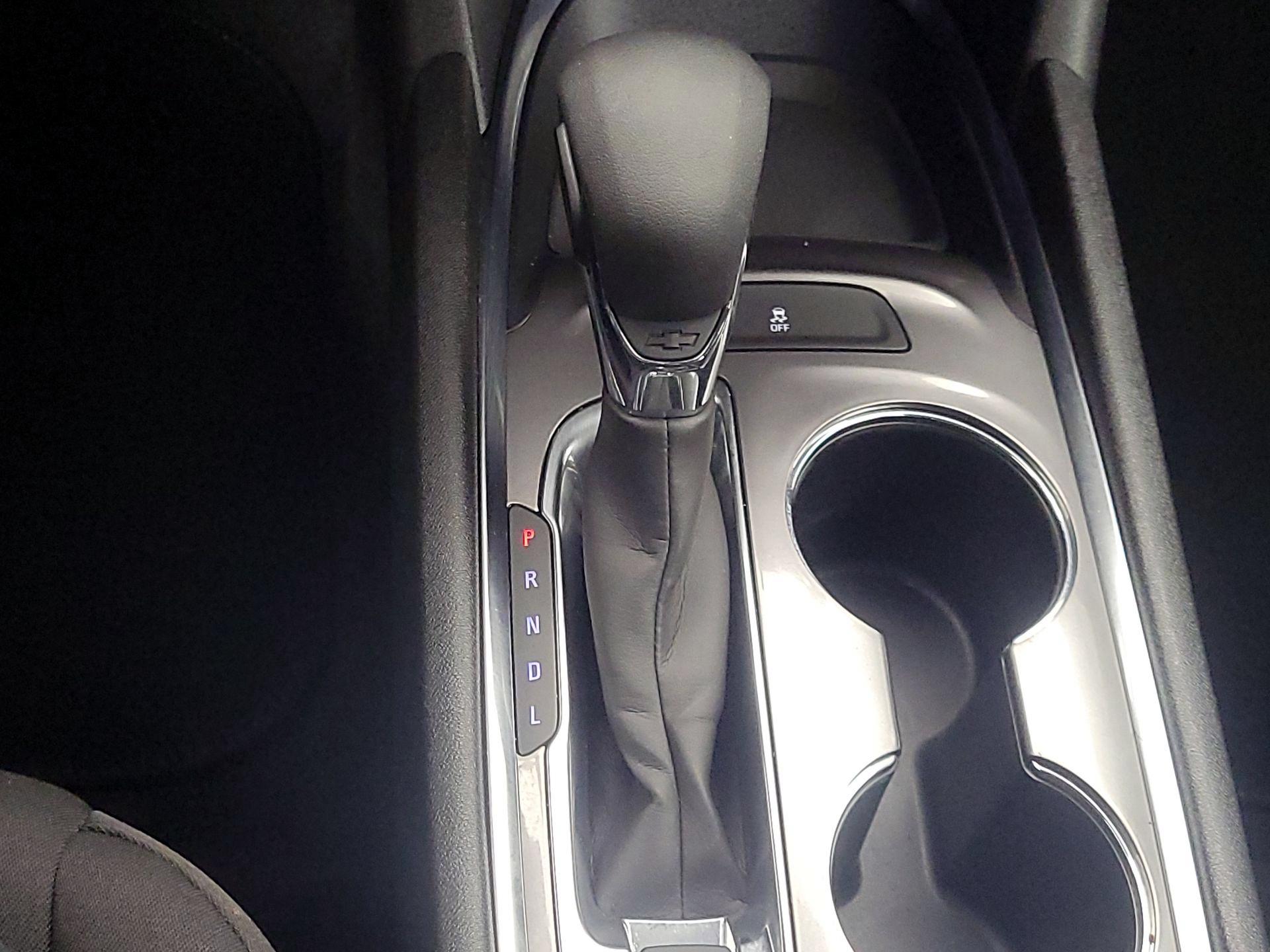 Thumbnail: 2023 Chevrolet Malibu - 18