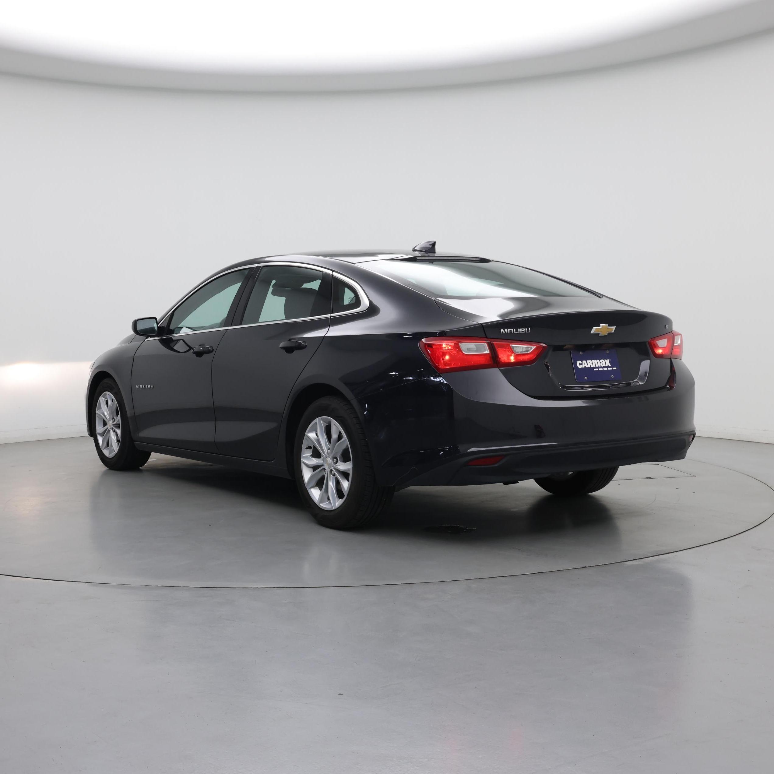 Thumbnail: 2023 Chevrolet Malibu - 2