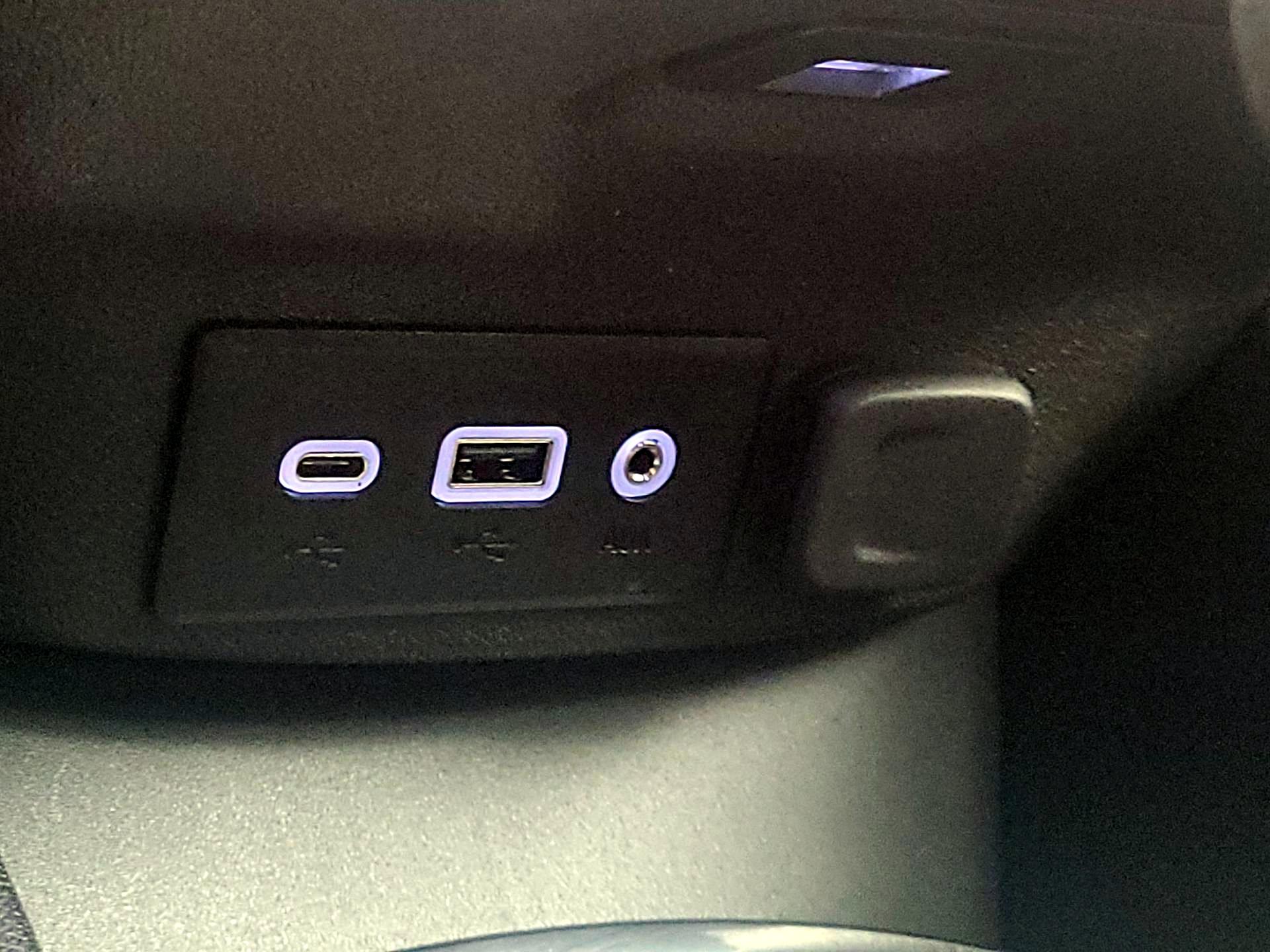 Thumbnail: 2023 Chevrolet Malibu - 19