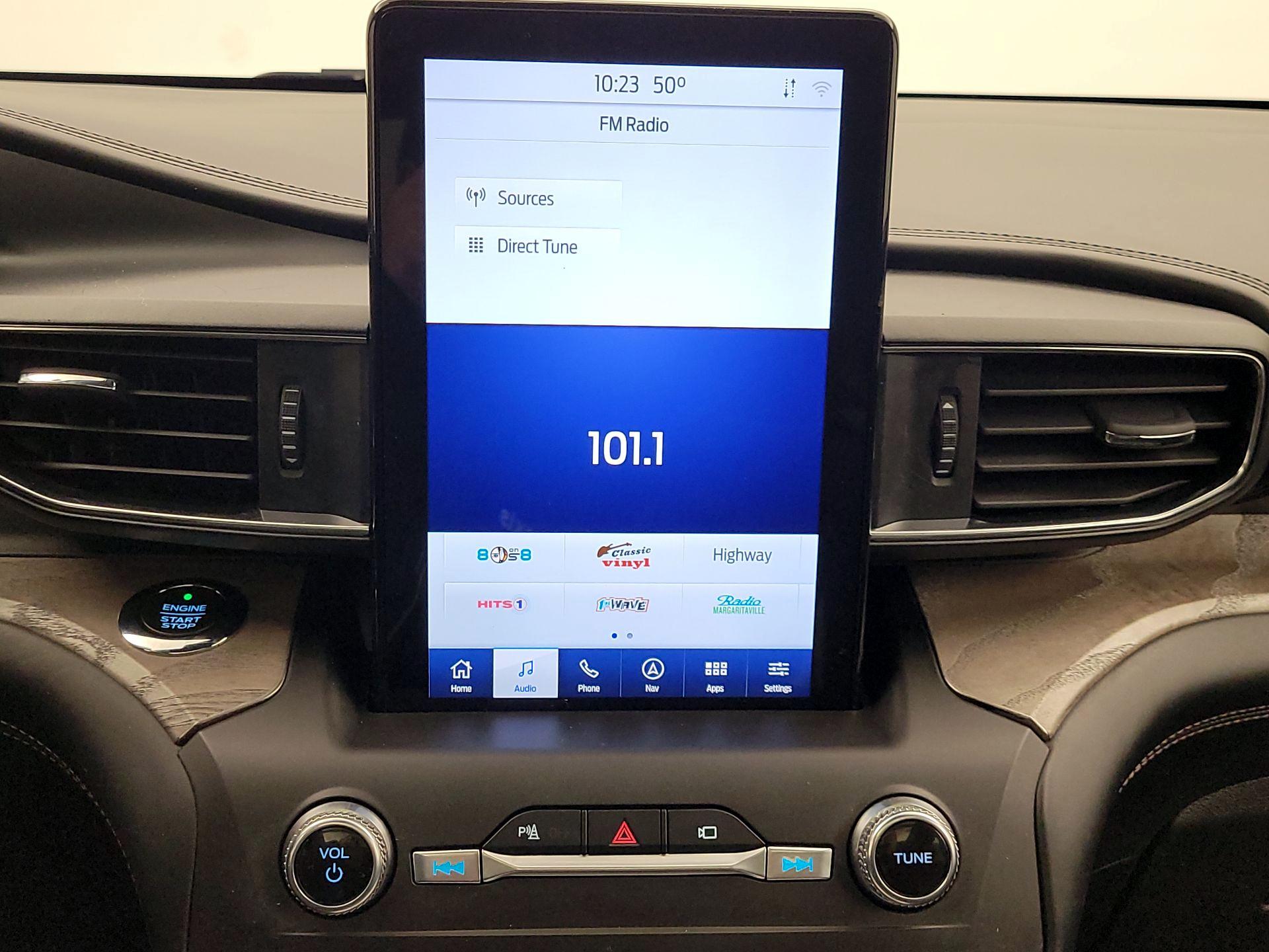 Thumbnail: 2020 Ford Explorer - 16