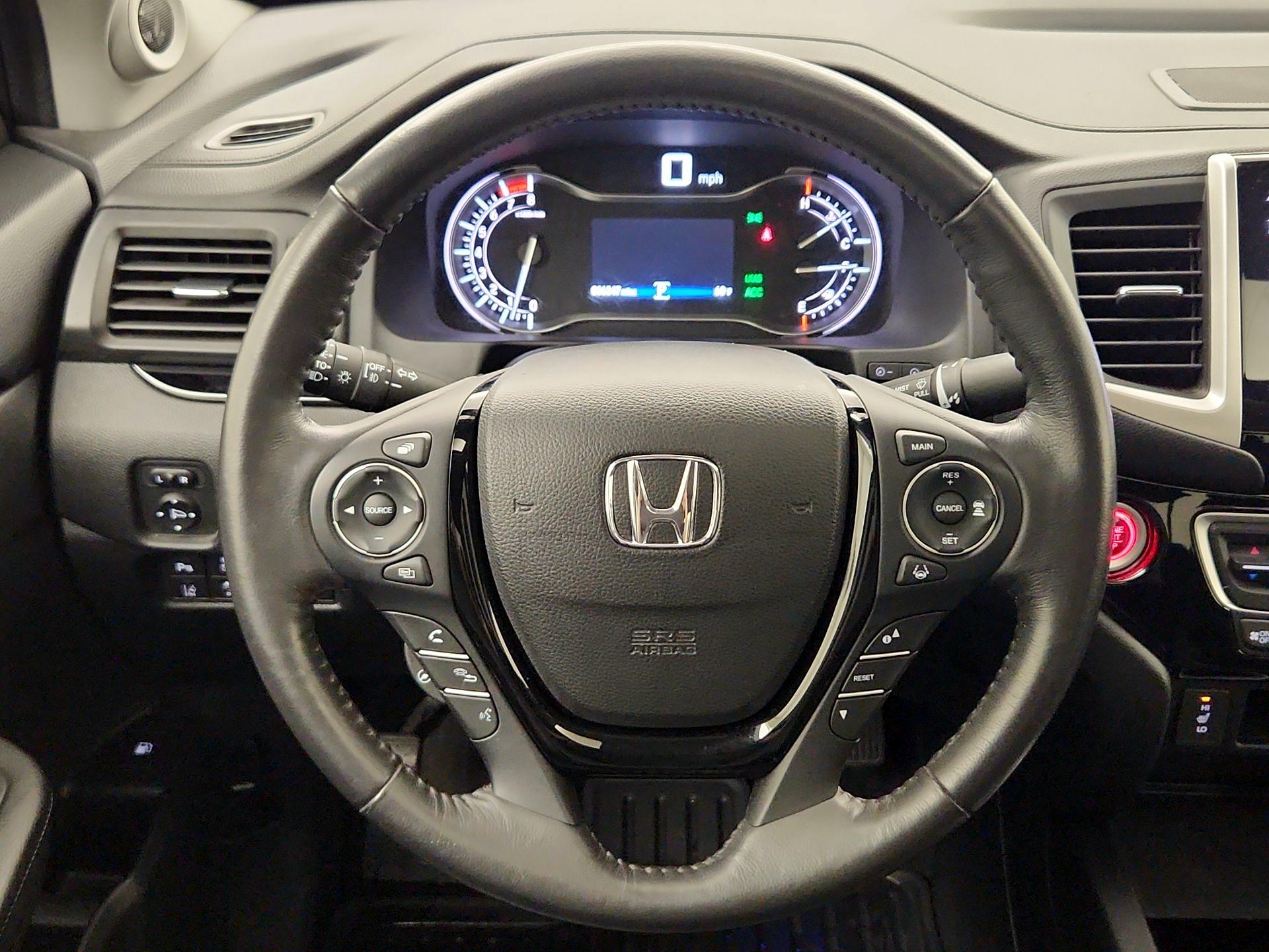 Thumbnail: 2019 Honda Ridgeline - 10