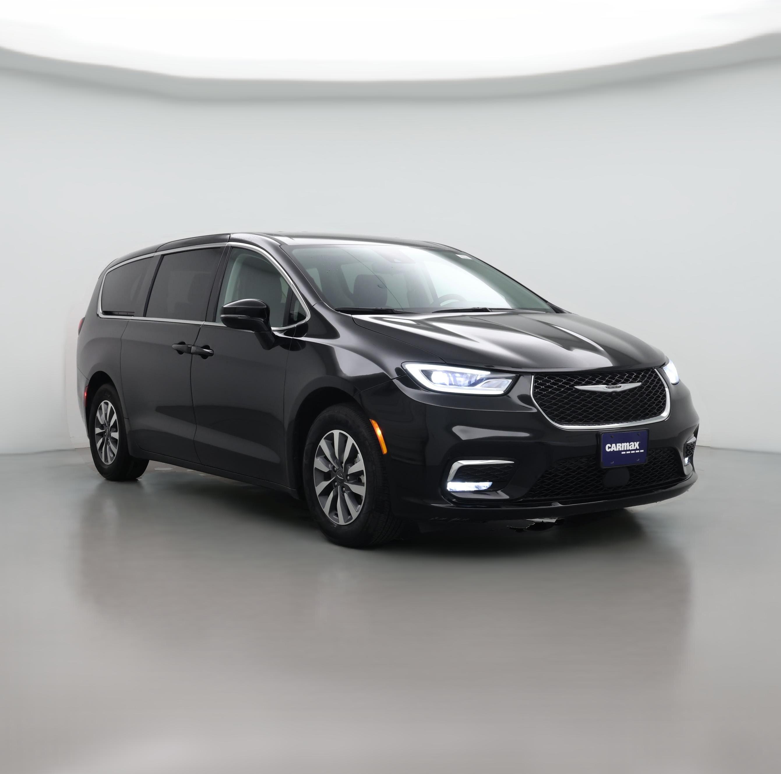 Thumbnail: 2024 Chrysler Pacifica - 1