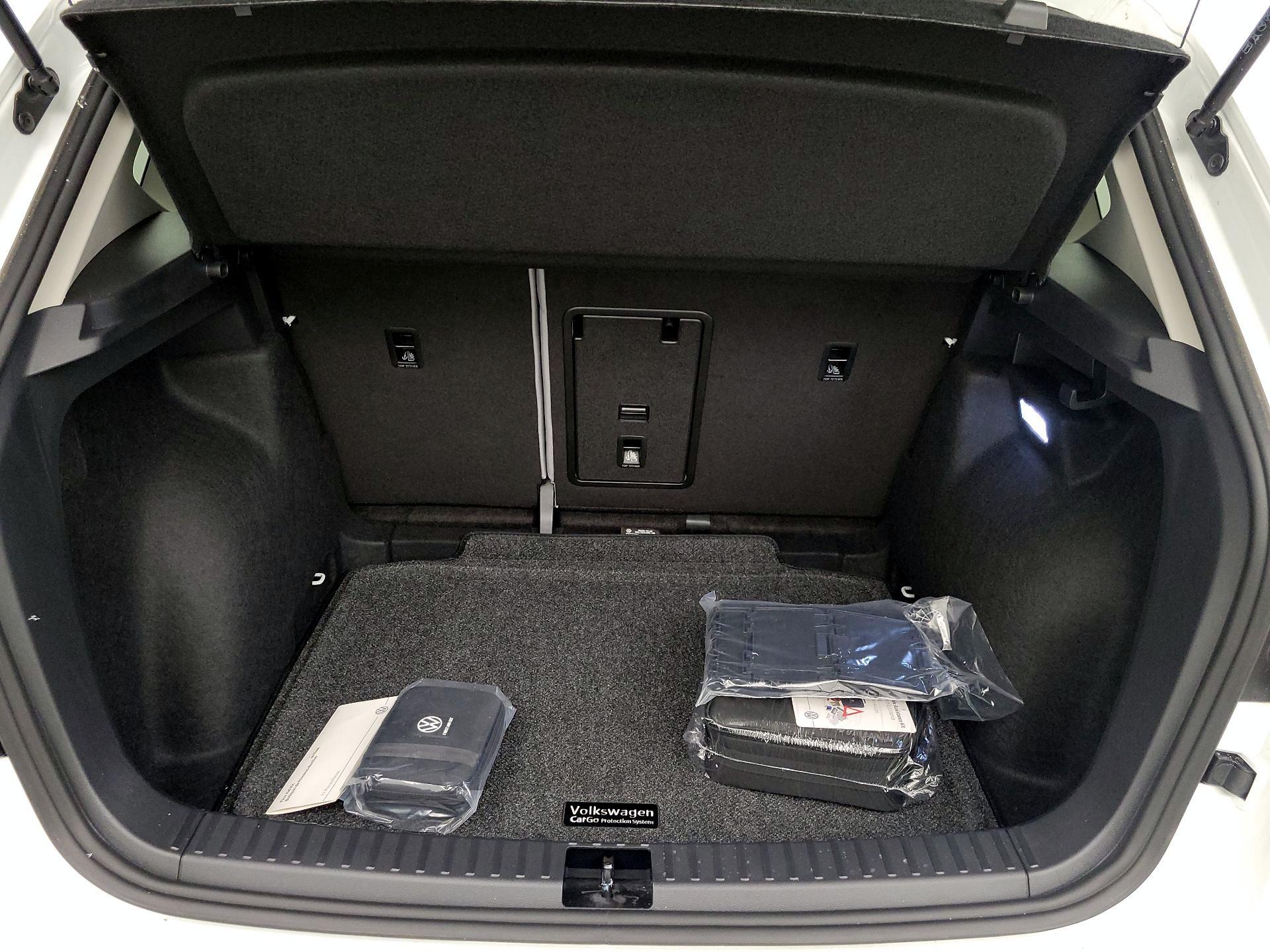 Thumbnail: 2024 Volkswagen Taos - 20