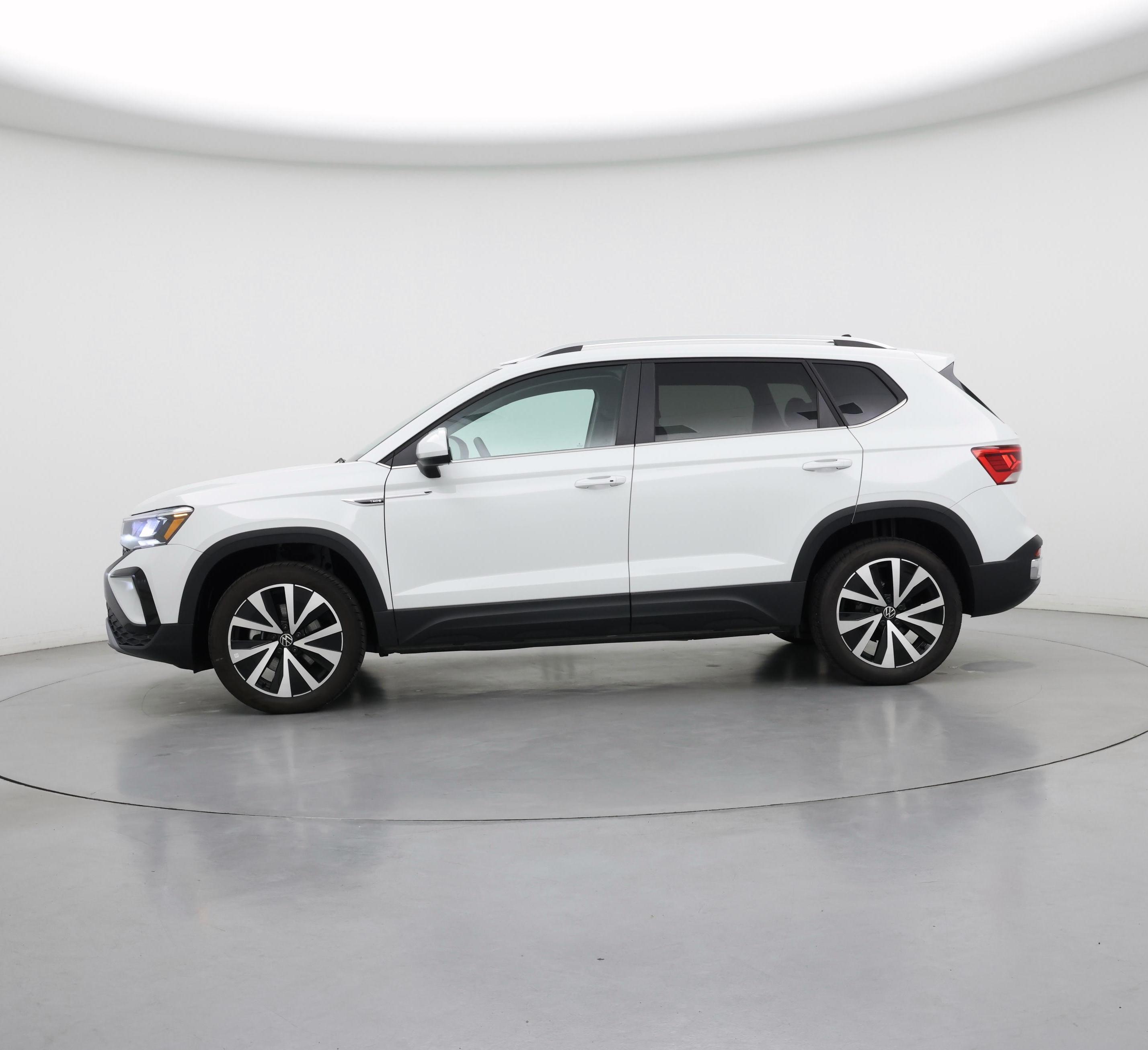 Thumbnail: 2024 Volkswagen Taos - 3