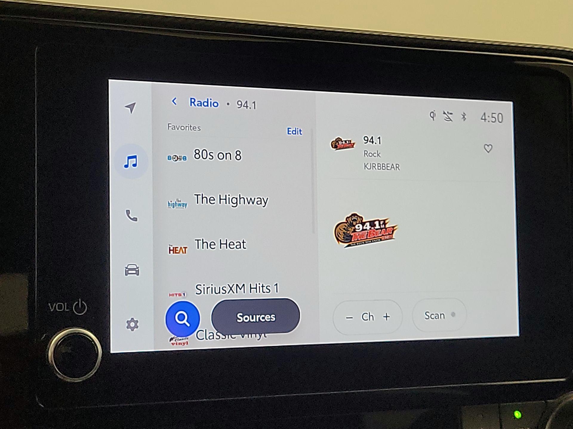 Thumbnail: 2023 Toyota Highlander - 15