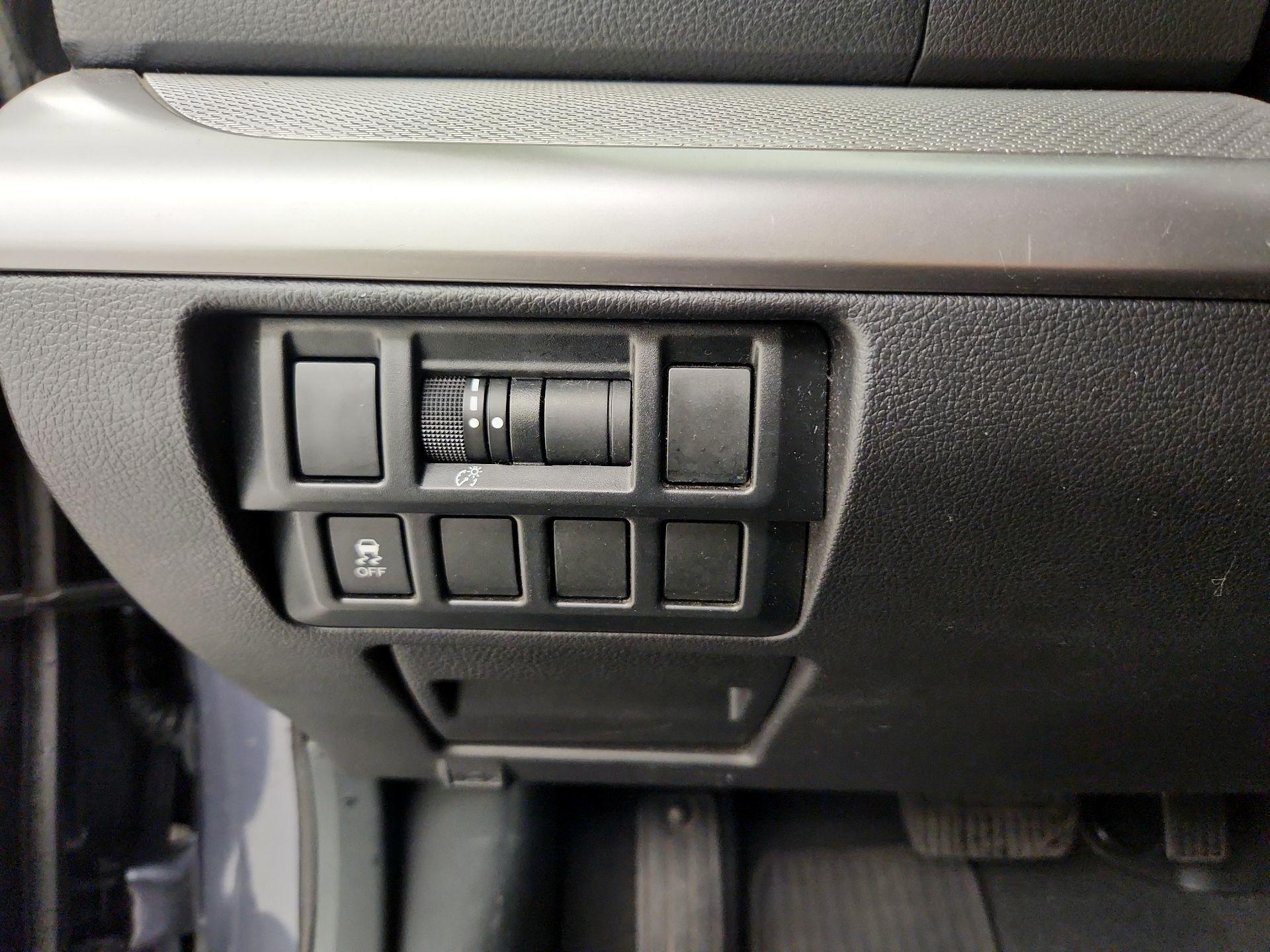 Thumbnail: 2016 Subaru Outback - 13